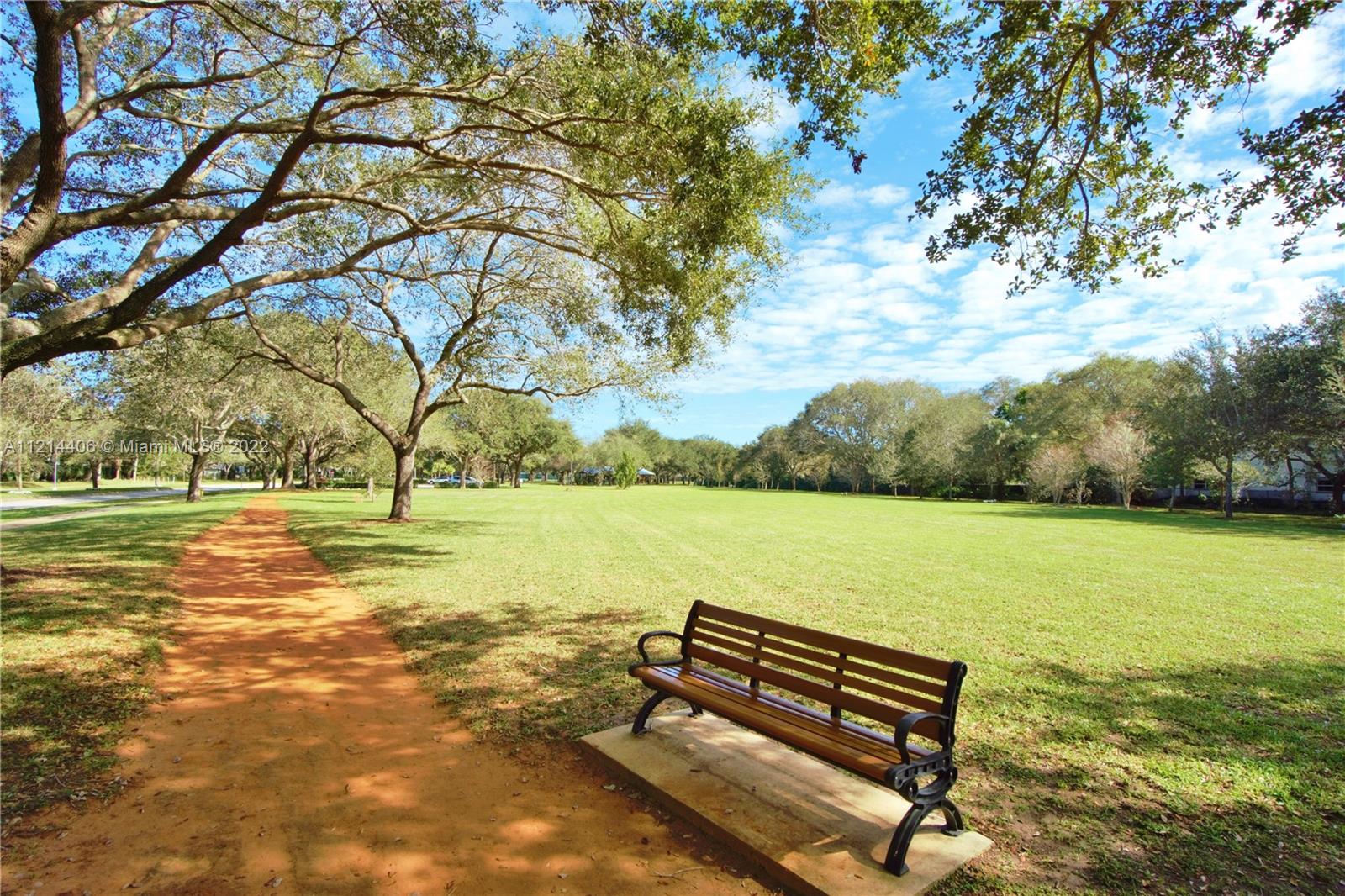 MERIDIAN PARK - Residential Lease