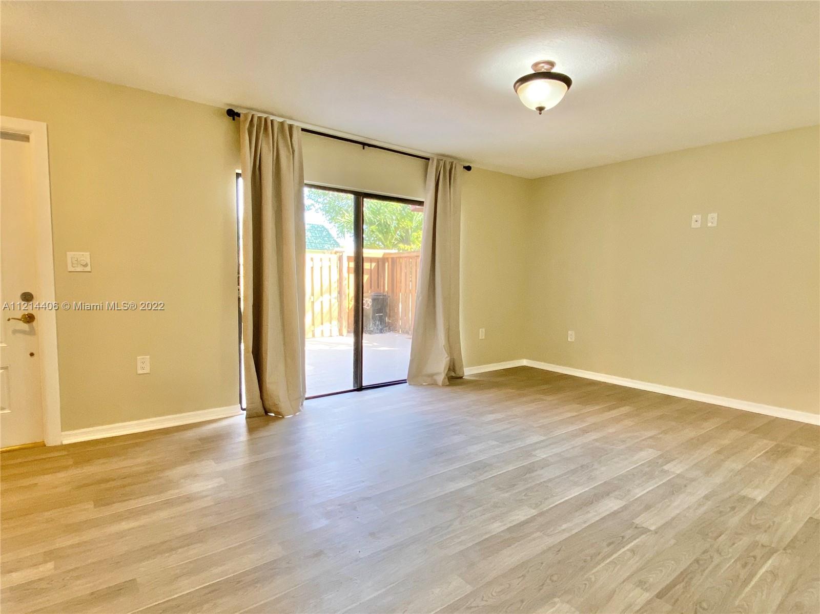 MERIDIAN PARK - Residential Lease