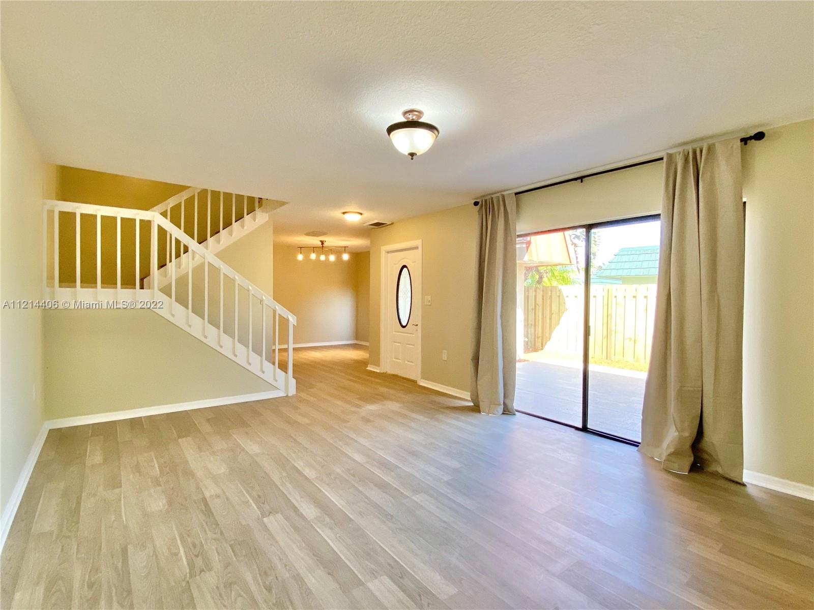MERIDIAN PARK - Residential Lease