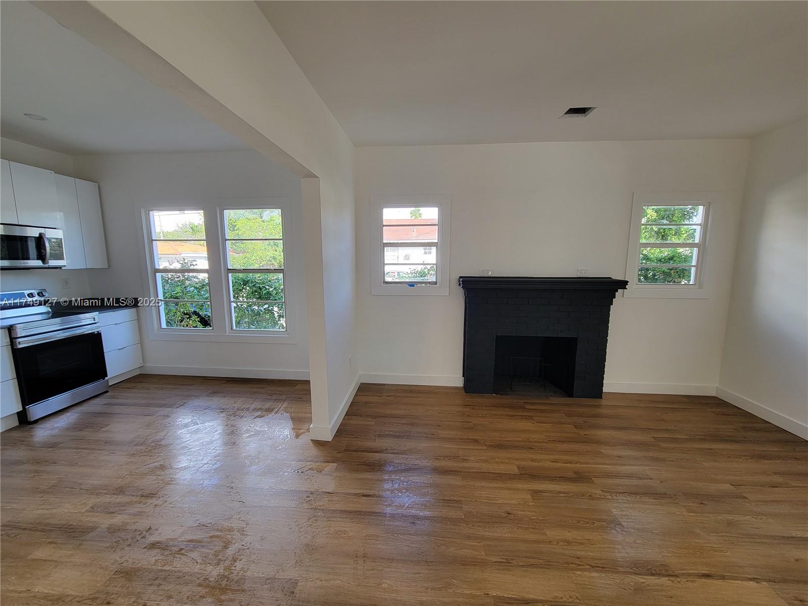 ANDRES - Residential Lease