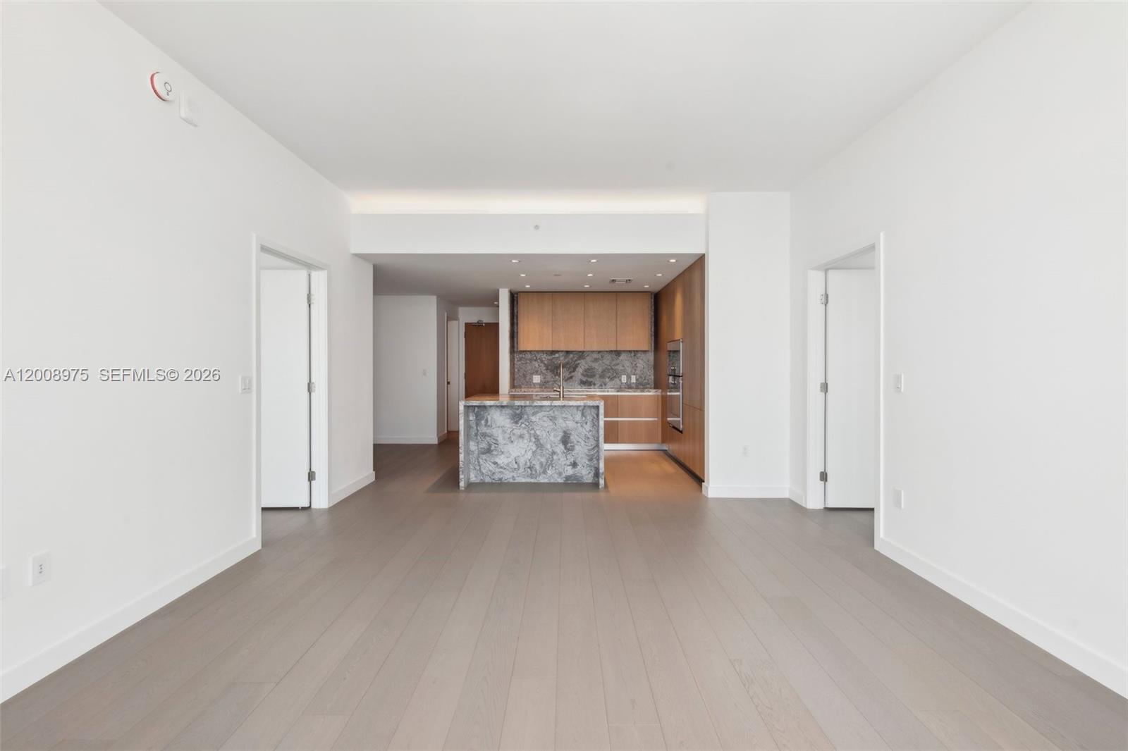 FIVE PARK CONDO - Residential