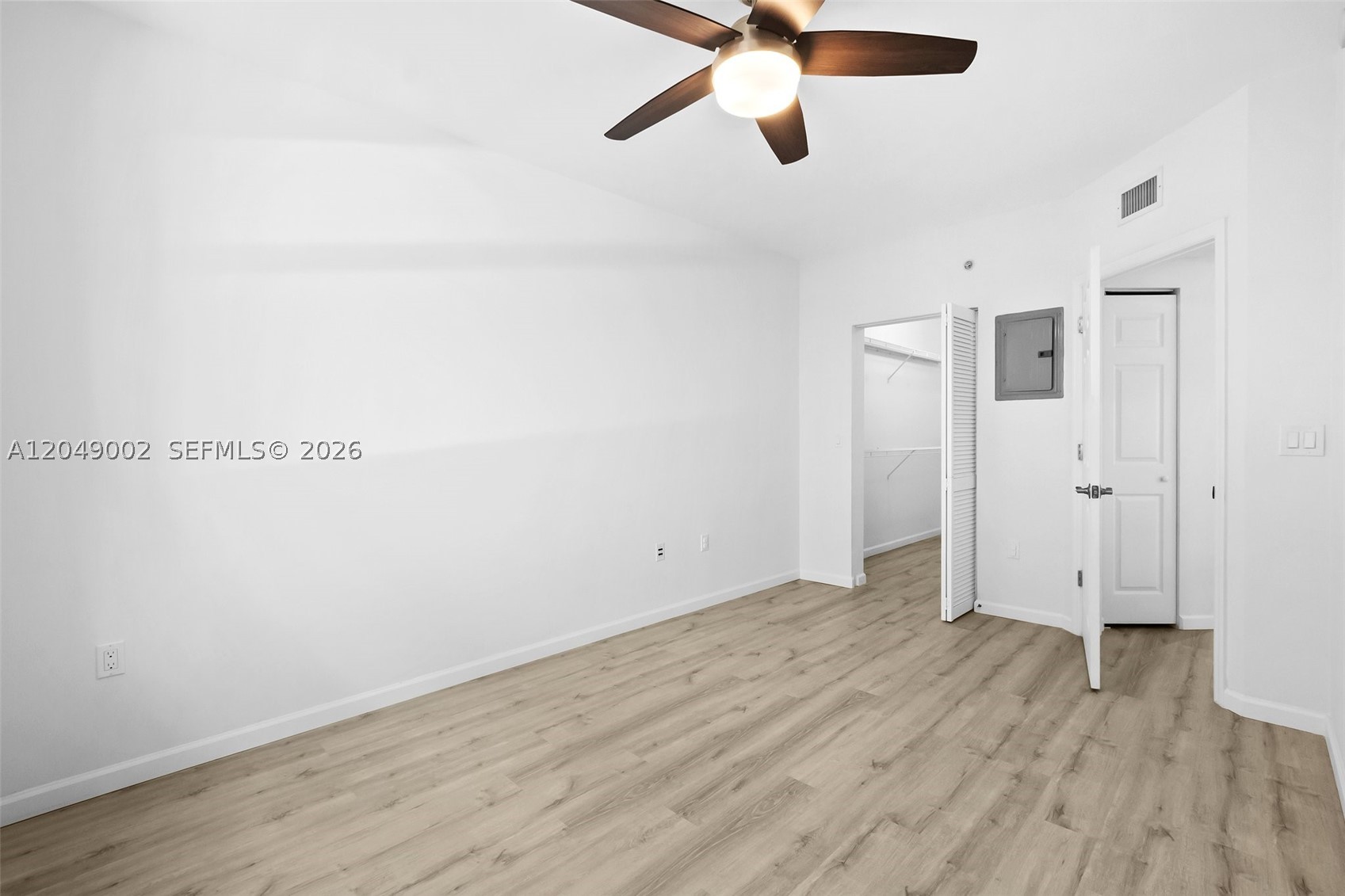 PORTO BELLAGIO CONDO - Residential Lease