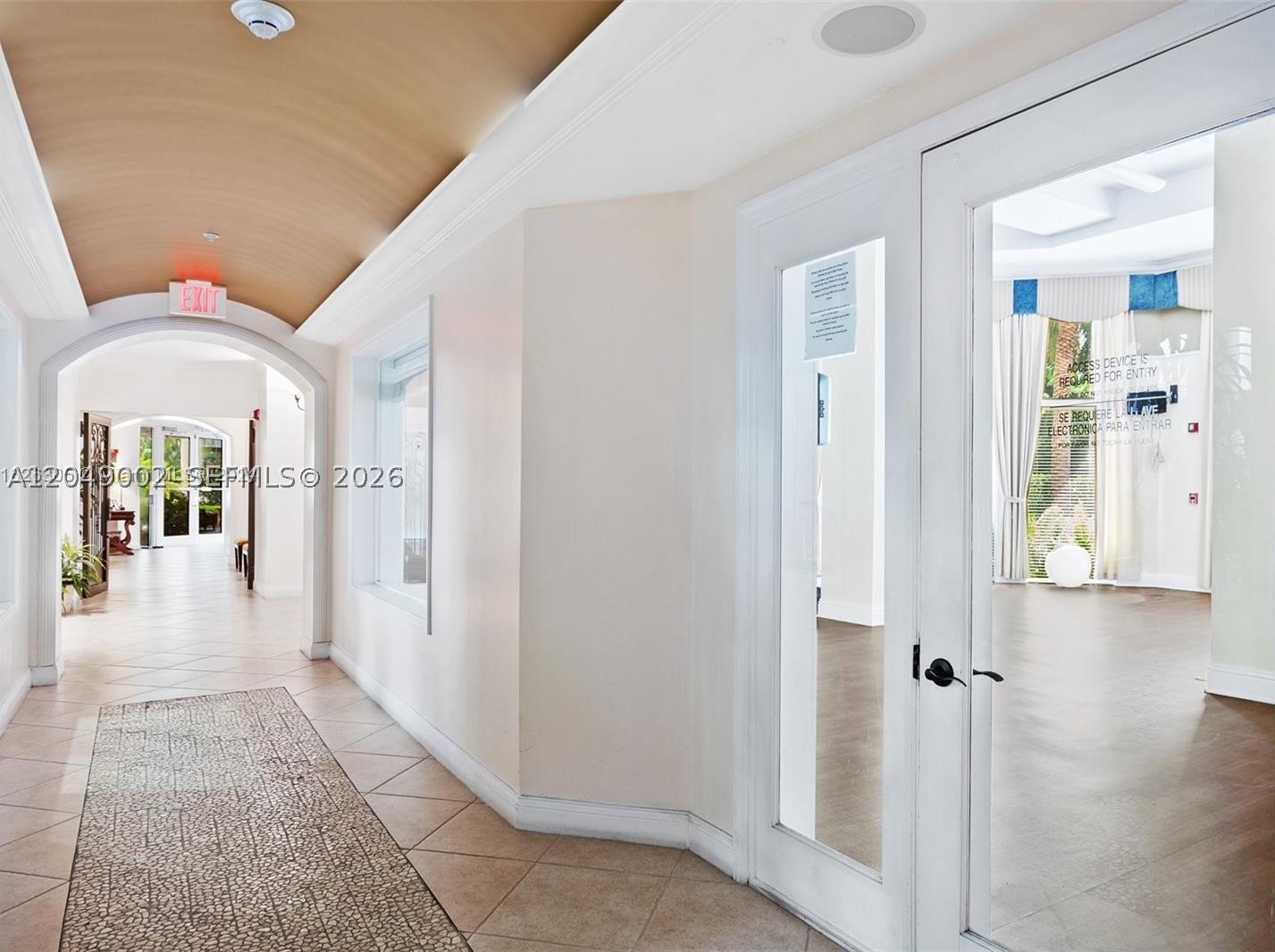 PORTO BELLAGIO CONDO - Residential Lease
