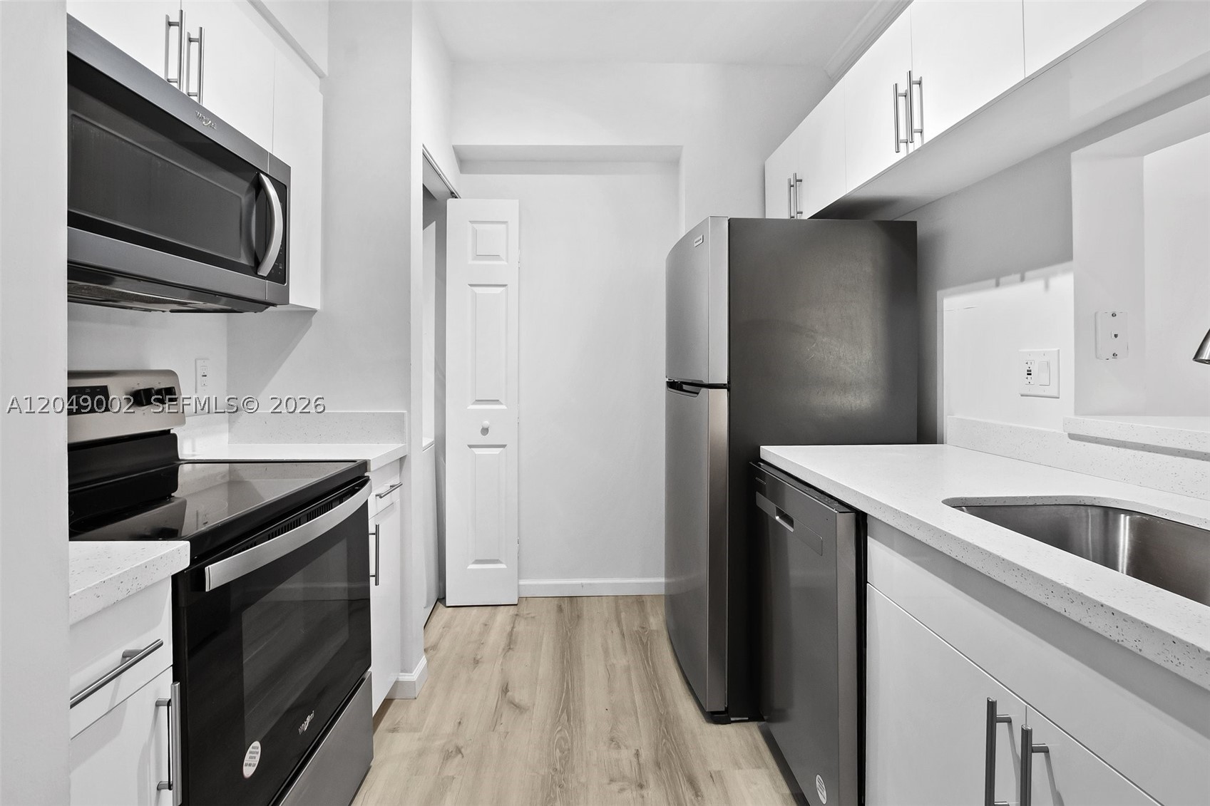PORTO BELLAGIO CONDO - Residential Lease