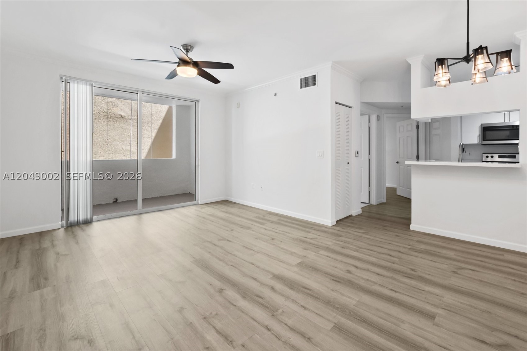 PORTO BELLAGIO CONDO - Residential Lease