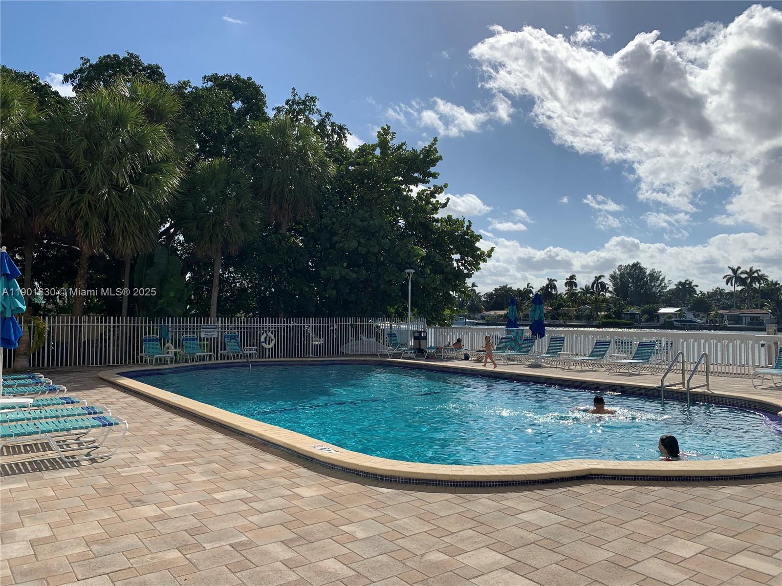 ISLAND PLACE AT NORTH BAY - Residential