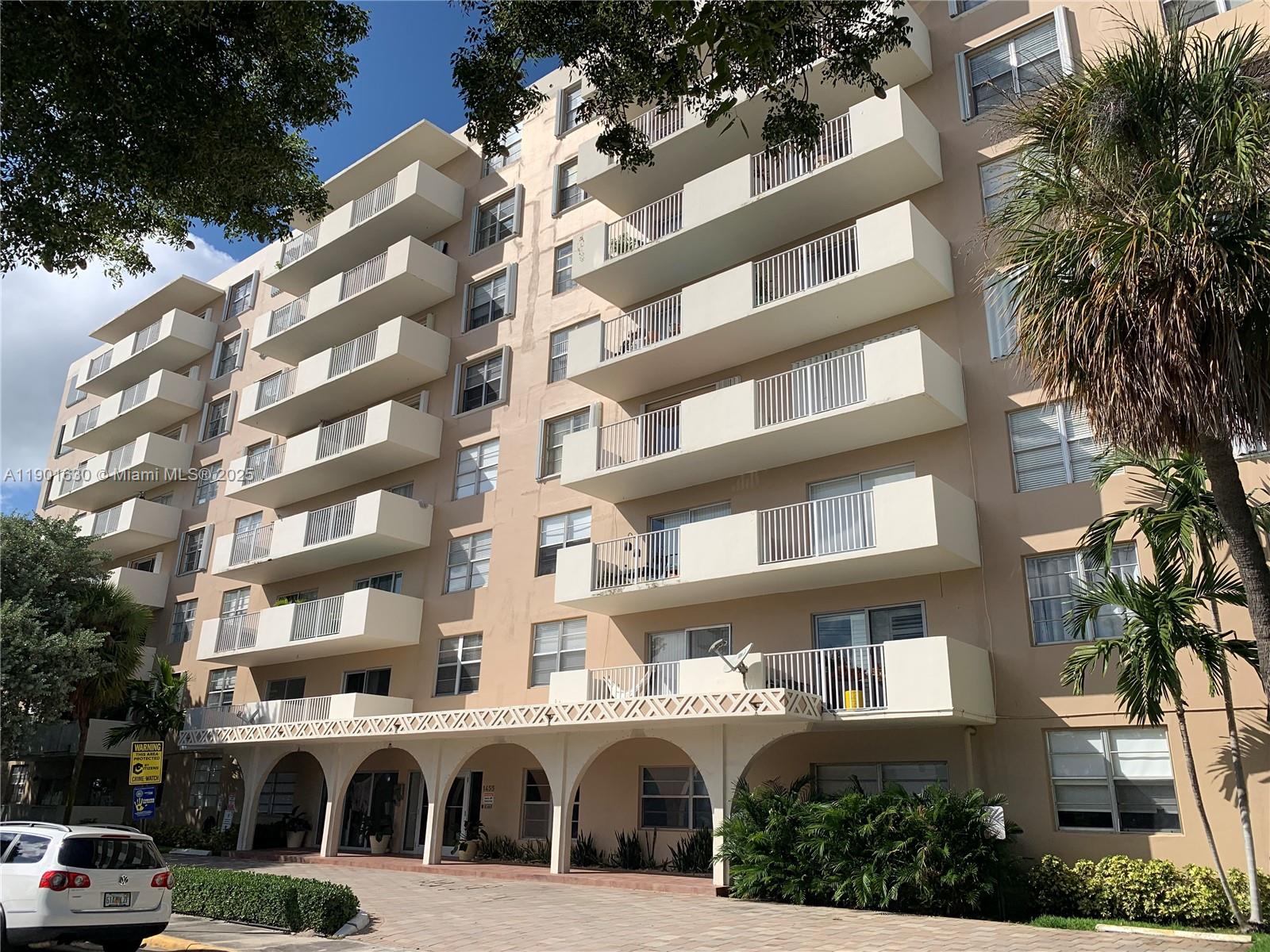 Beautiful Bayfront residence on Treasure Island! Excellent opportunity for investors — currently rented to an outstanding tenant paying $2,200/month until July 2026, who is willing to stay. The unit was tastefully renovated a few years ago and can be rented immediately. Corporate buyers are welcome.
Prime location close to everything, with easy access to major highways.
The building is currently undergoing its 60-year certification. Pending assessment as of October 2025: $15,890.
Please contact the listing agent for showings — 24-hour notice required.