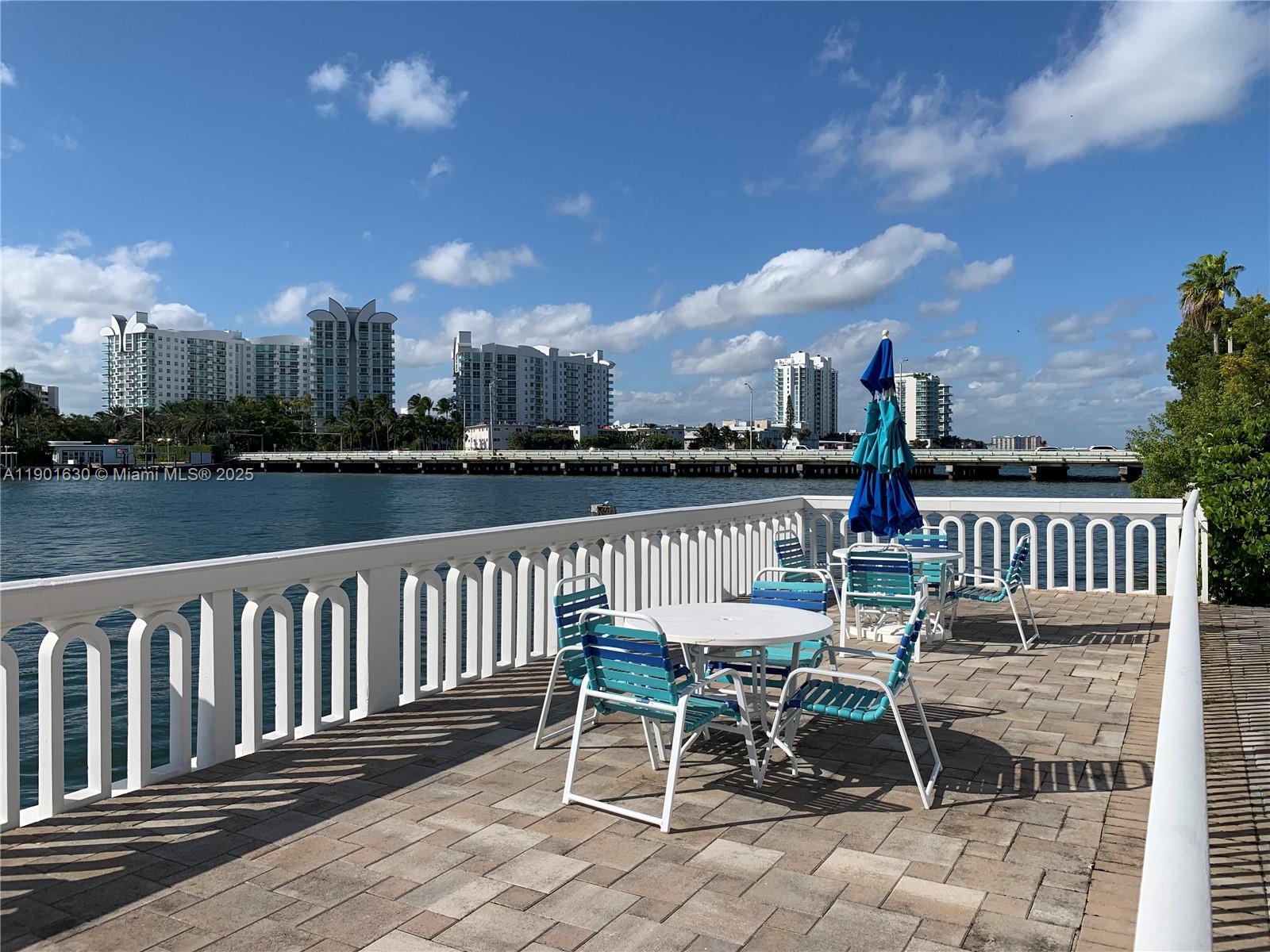 ISLAND PLACE AT NORTH BAY - Residential