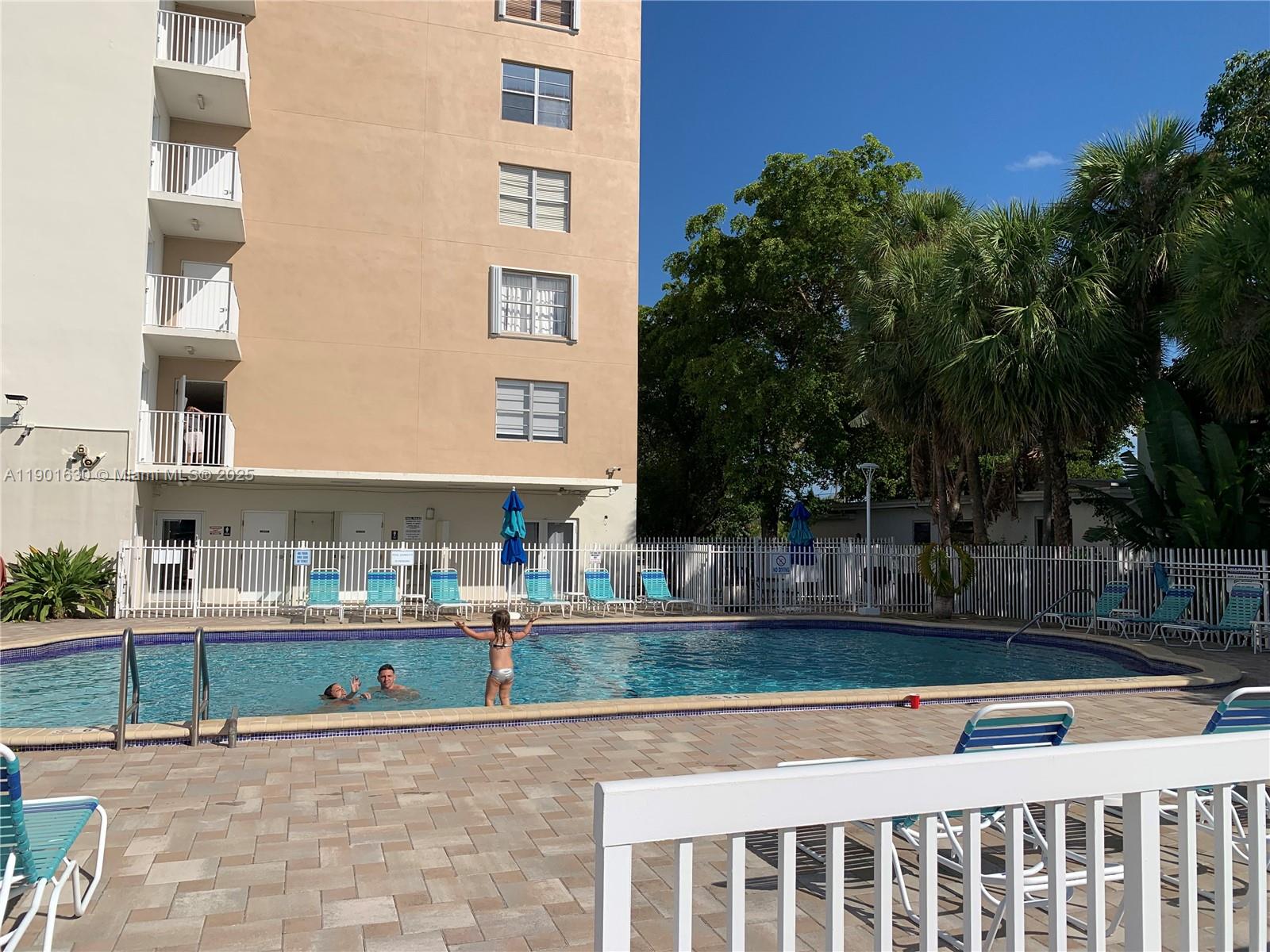 ISLAND PLACE AT NORTH BAY - Residential
