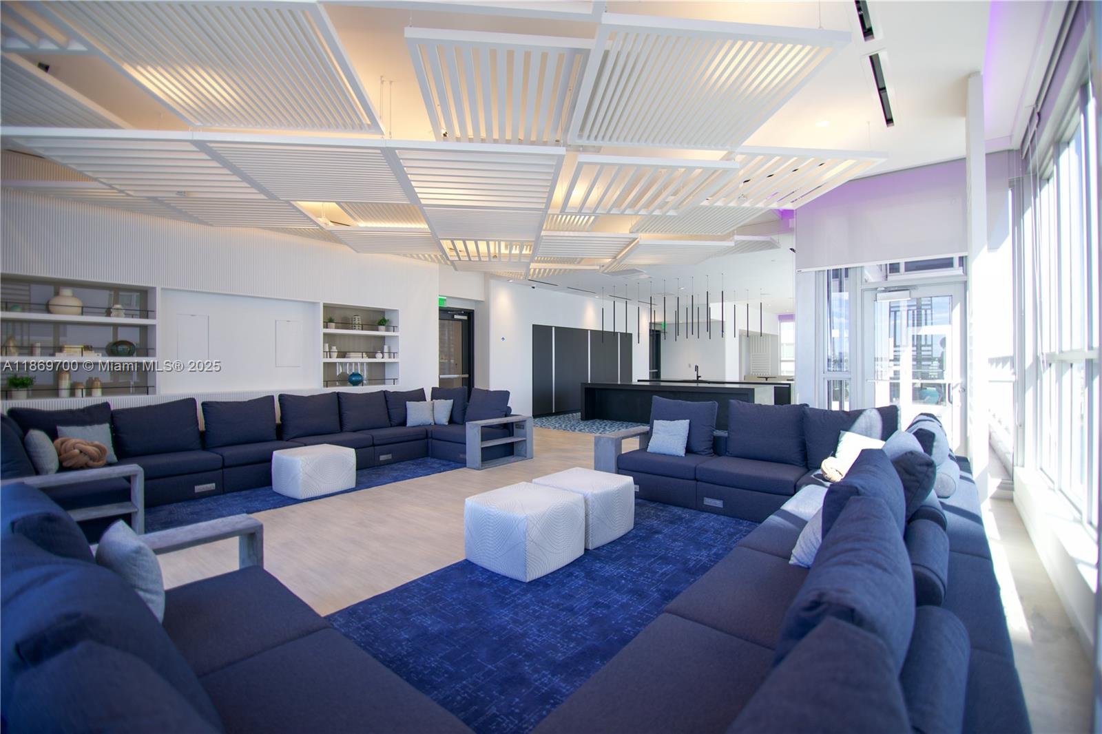 YOTELPAD MIAMI - Residential