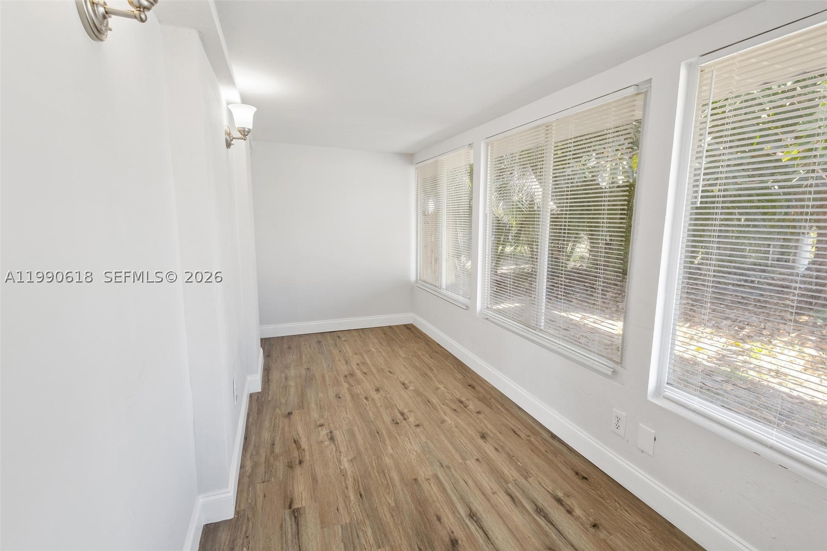 SUNN LAKES - Residential Income