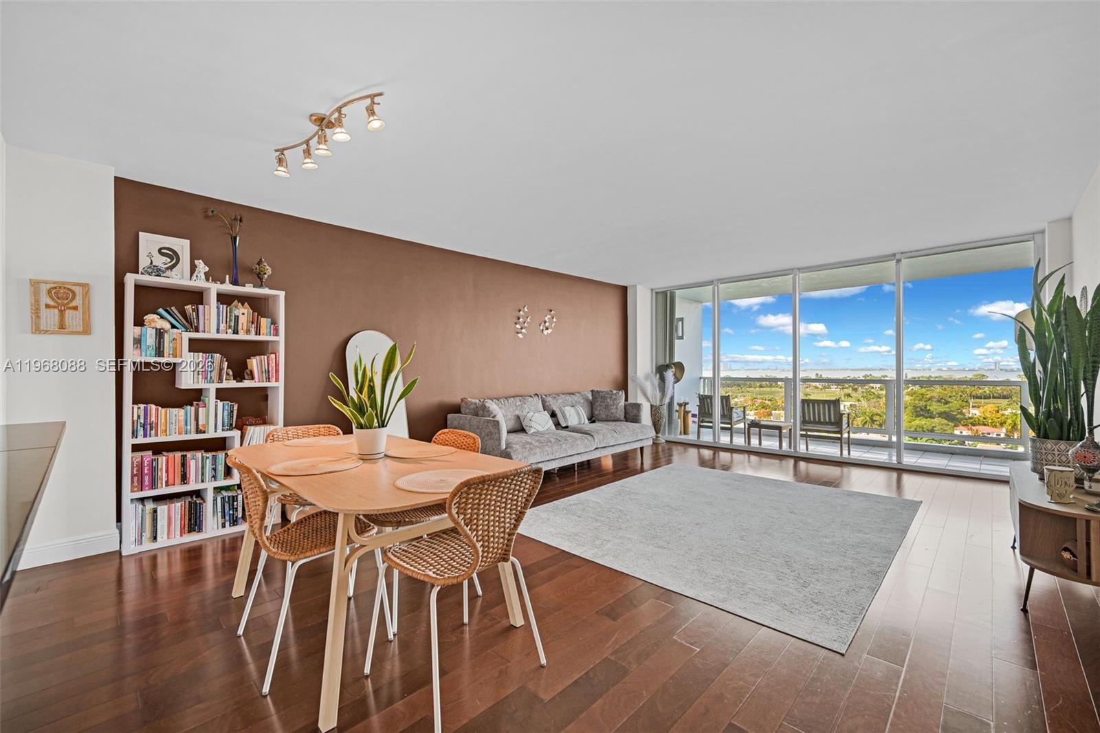 SEACOAST 5700 CONDO - Residential
