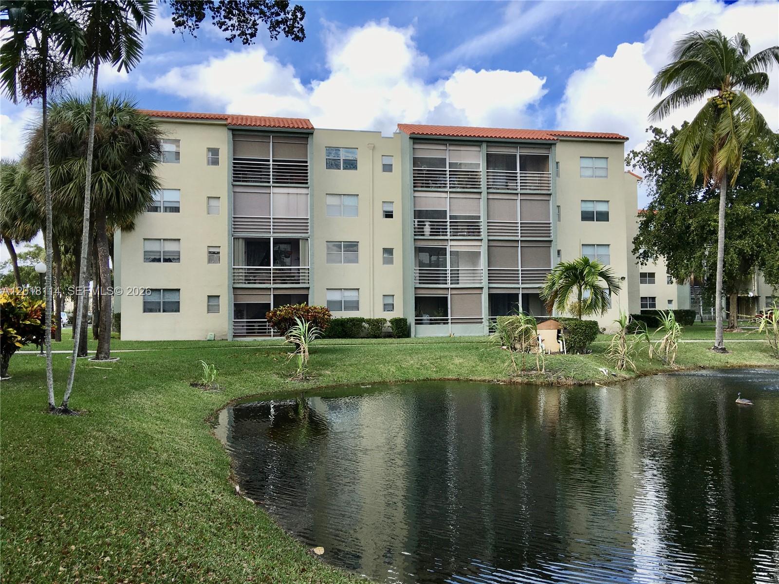 Calling all investors! Bright and spacious first-floor corner unit currently rented and producing income. This 2-bedroom, 2-bath condo features tile and laminate wood flooring throughout, an open remodeled kitchen, and updated bathrooms. Both bedrooms offer walk-in closets, plus ample storage with multiple closets and a pantry. Relax on the large screened balcony—perfect for enjoying the outdoors.
Located in a gated community with great amenities including a pool, gym, game room, clubhouse, and common laundry room on each floor. Excellent location near schools, supermarkets, restaurants, and more. Condo Association requires a minimum 650 credit score.