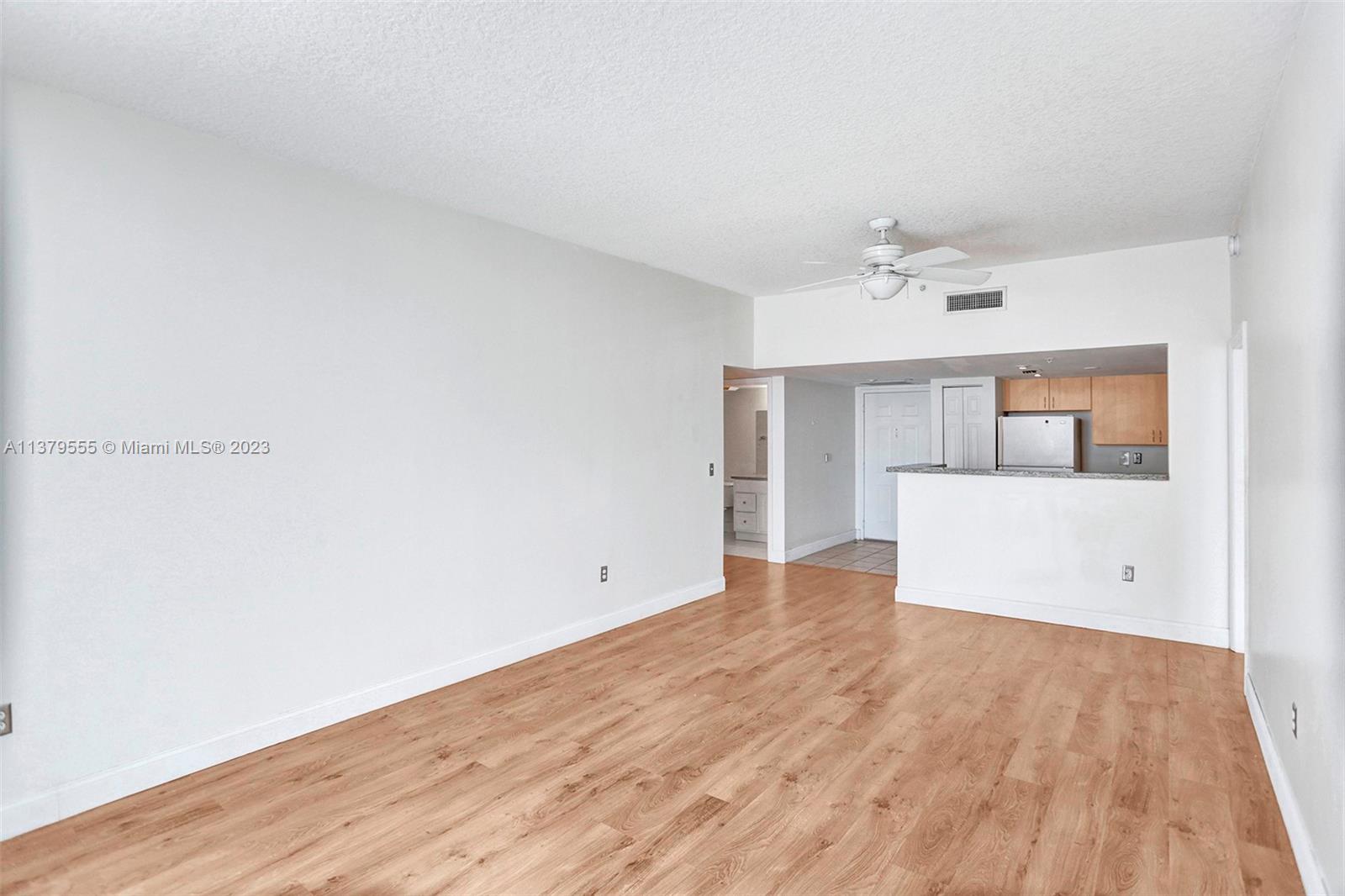 THE ASTON CONDO - Residential Lease