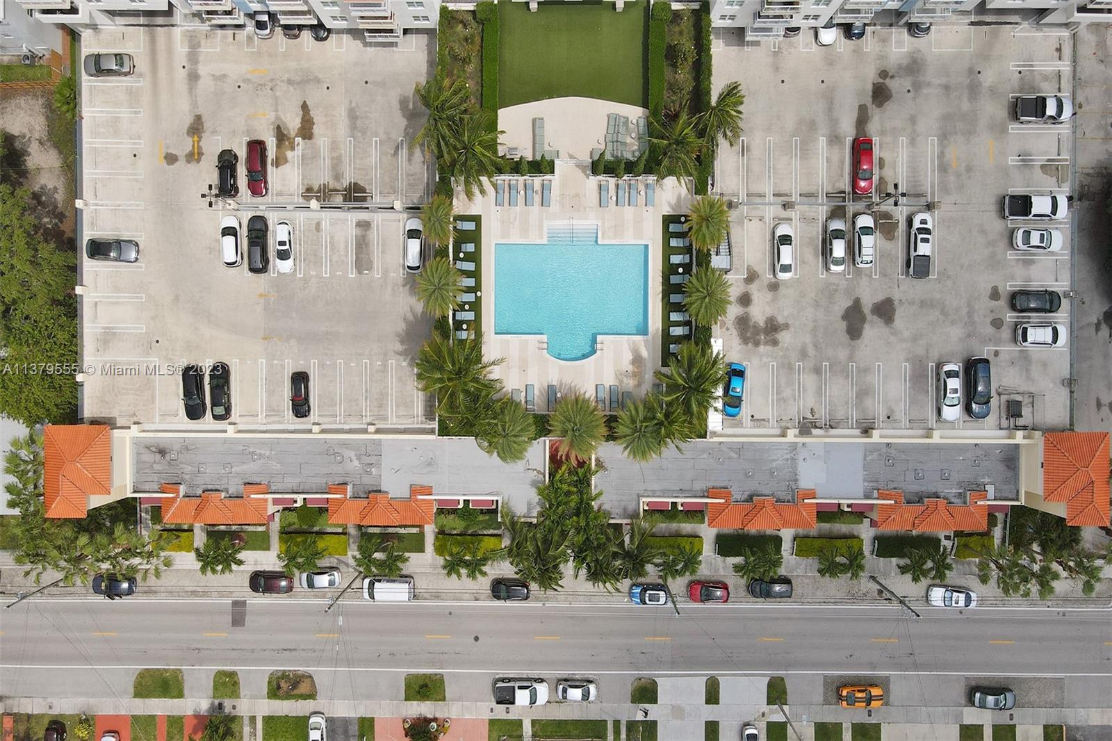 THE ASTON CONDO - Residential Lease