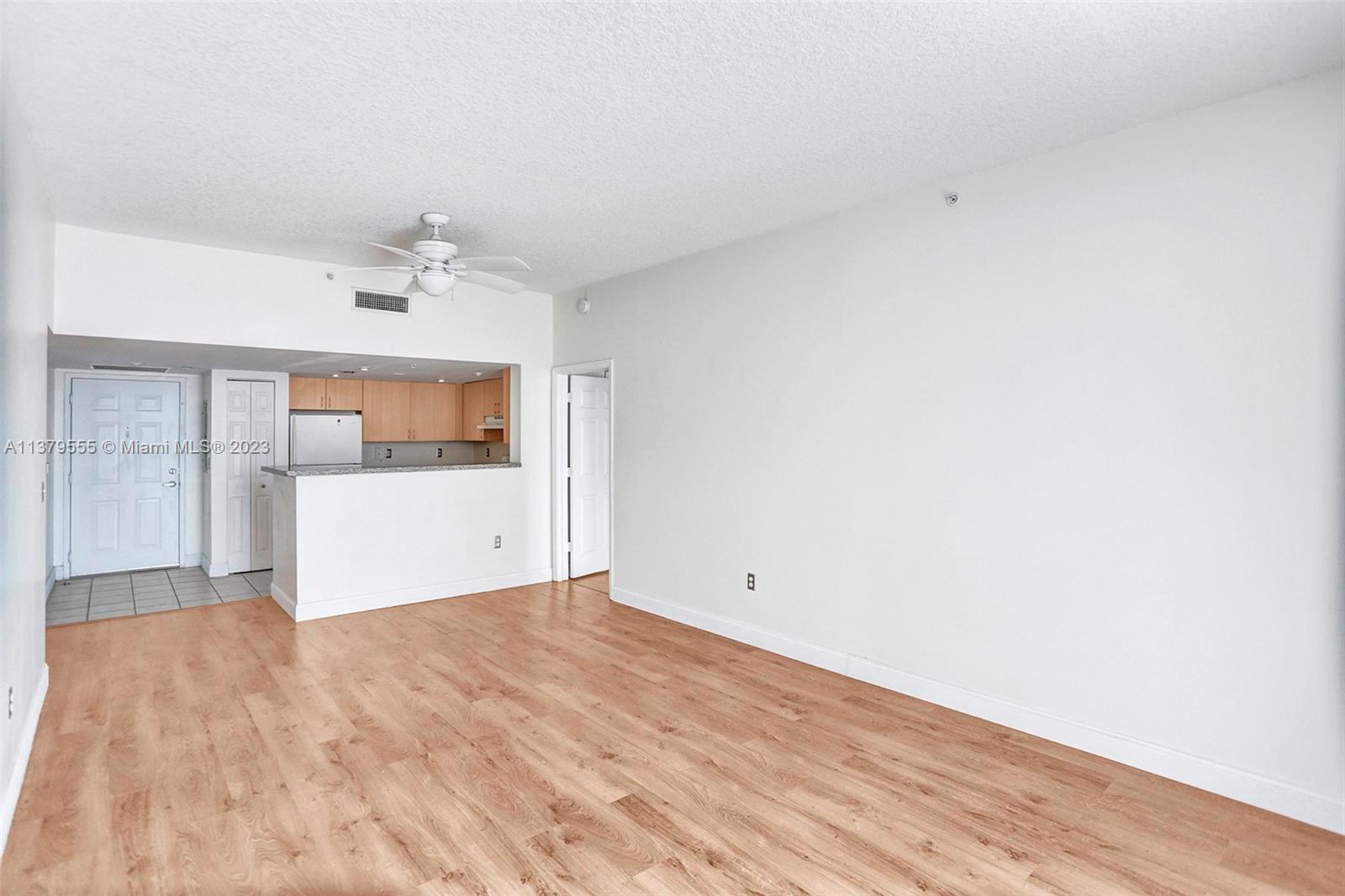 THE ASTON CONDO - Residential Lease