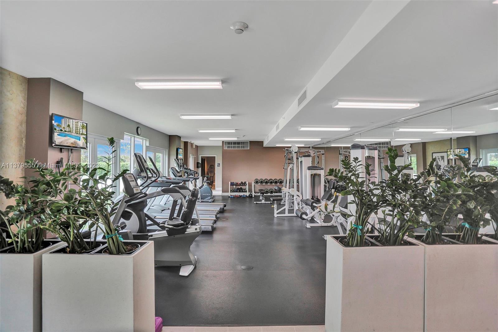 THE ASTON CONDO - Residential Lease