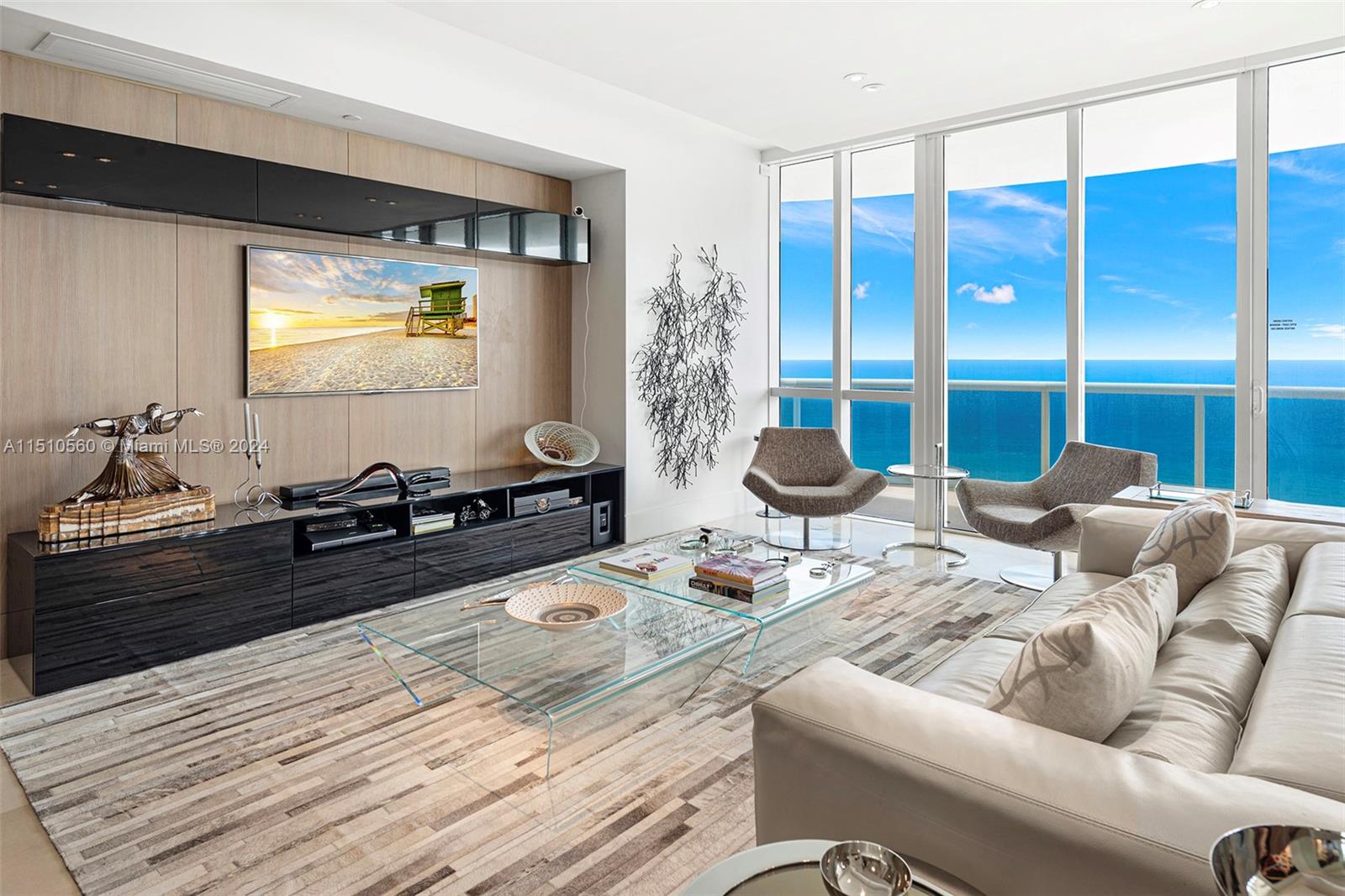 TDR TOWER II CONDO - Residential