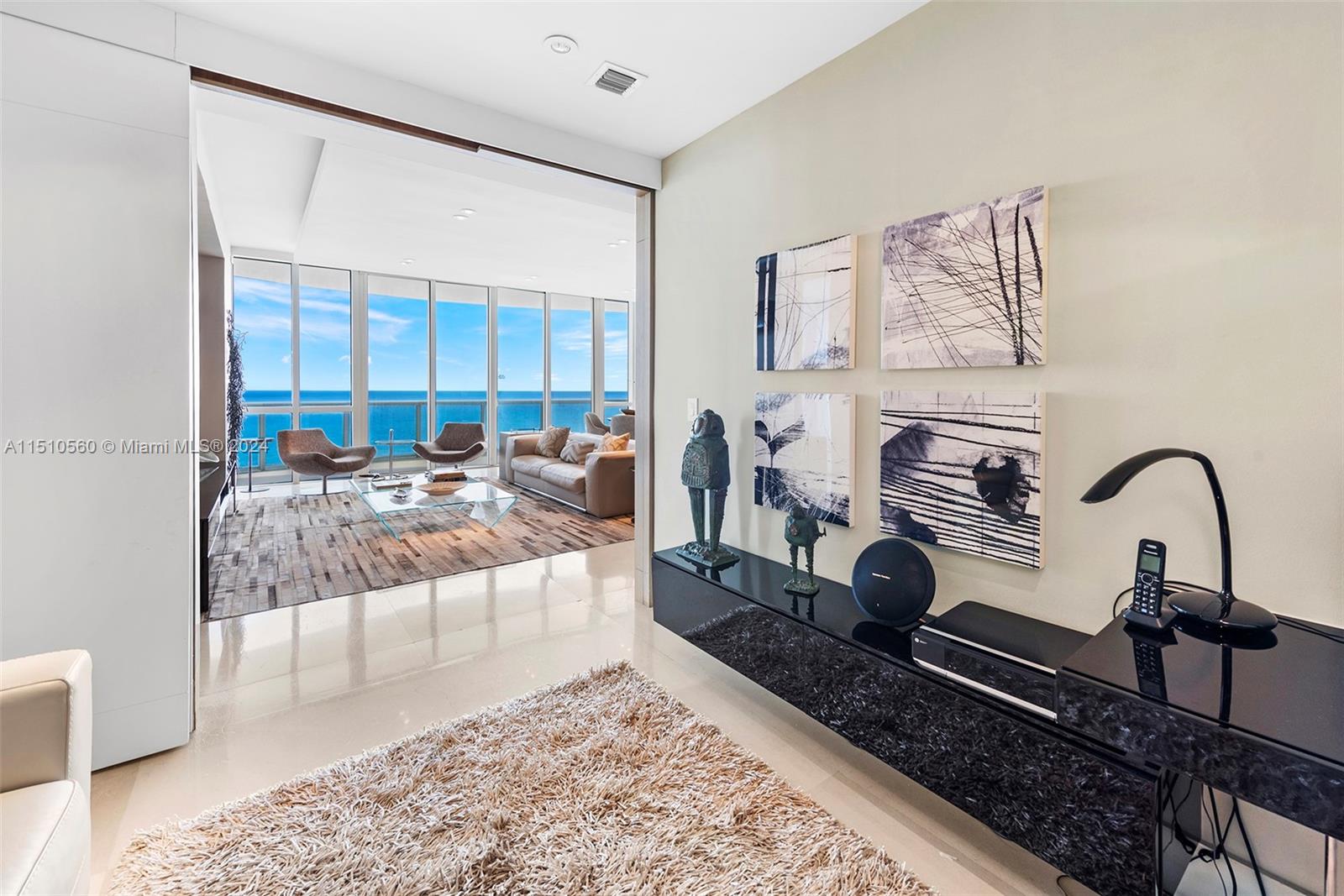 TDR TOWER II CONDO - Residential