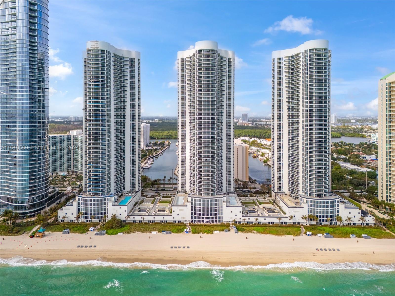 Residence 2801 at exclusive Trump Towers II is a TURN-KEY decorated unit. This is a renovated line 01, 3 BR/3,5 BA plus a DEN, best line in the building, with ocean views from master bedroom, living room to the kitchen. 10' ceilings. High-end finishes, 2768 sq ft interior and 395 sq ft balcony. Private elevator, Miele & Sub-Zero appliances, Italian design kitchen with granite counter tops. Residents enjoy 5-star amenities including gym, health club, spa, pool and restaurant. Private elevator.