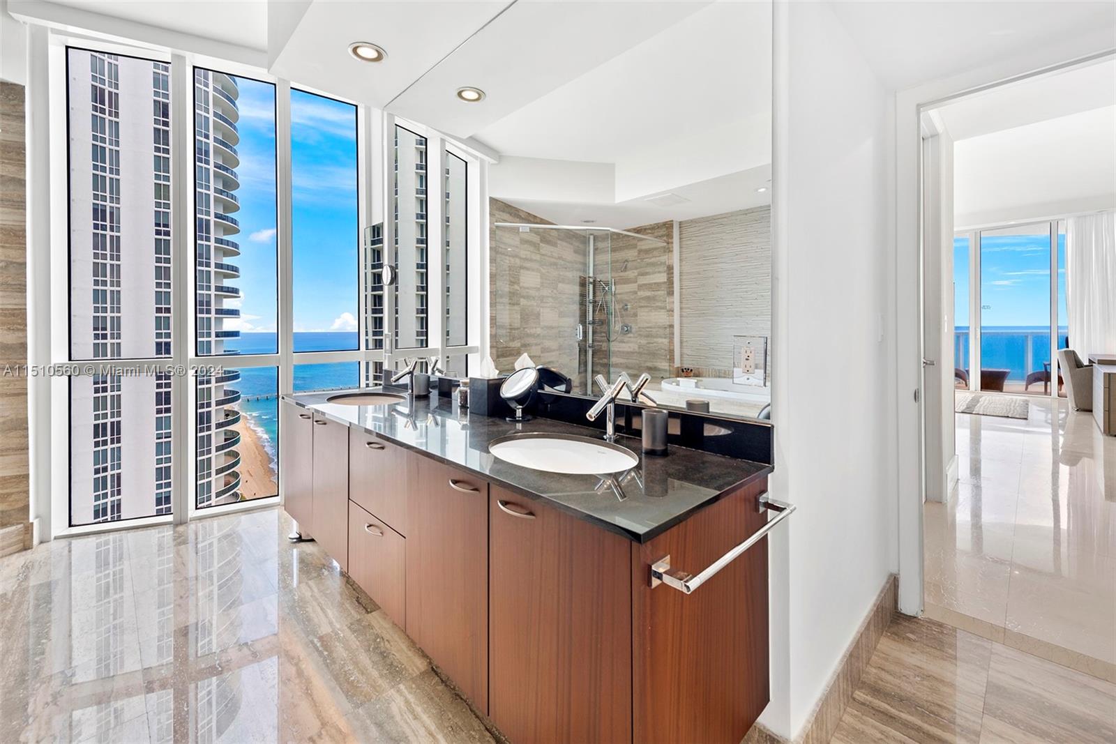 TDR TOWER II CONDO - Residential