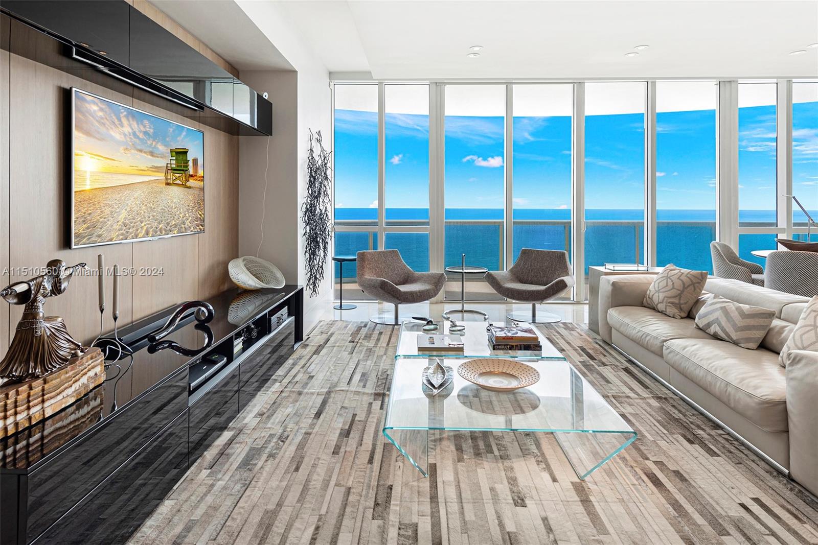 TDR TOWER II CONDO - Residential