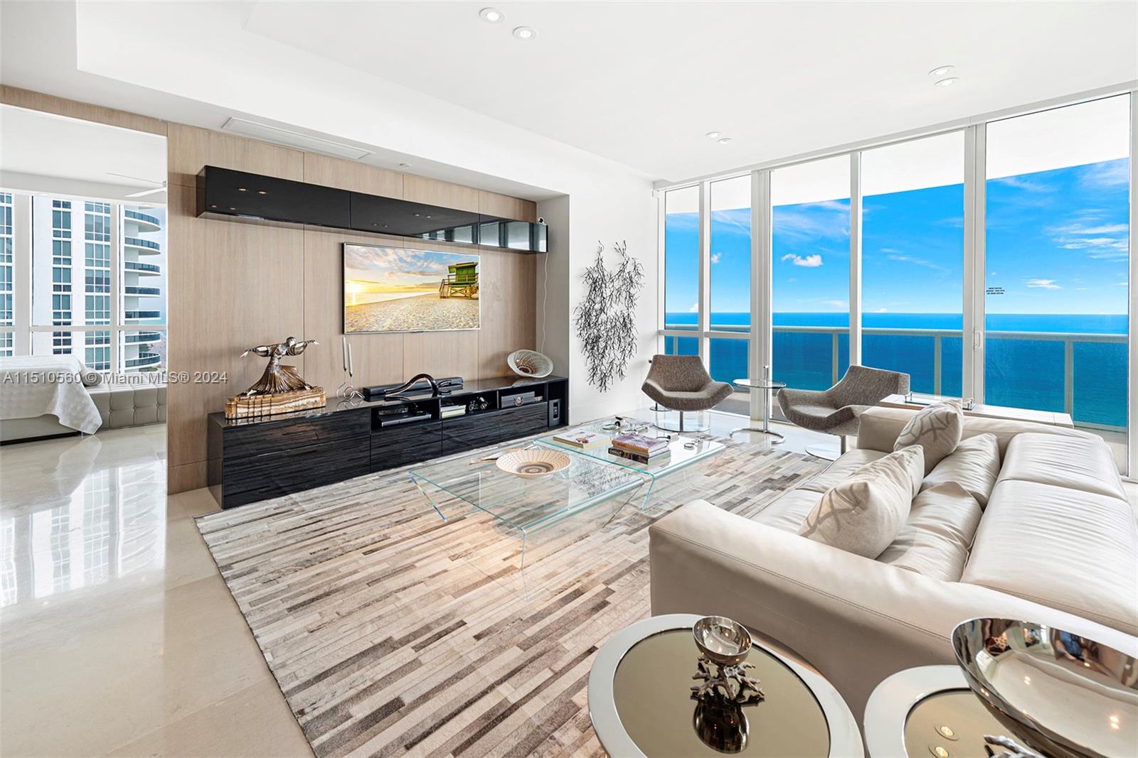 TDR TOWER II CONDO - Residential