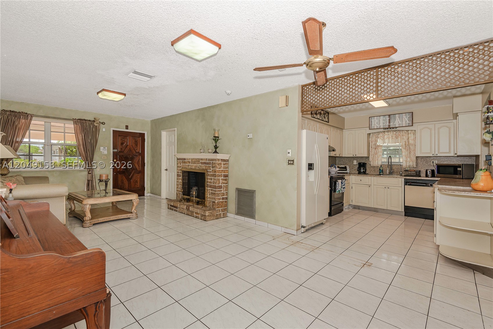 ANACRIS ADDN TO HIALEAH R - Residential