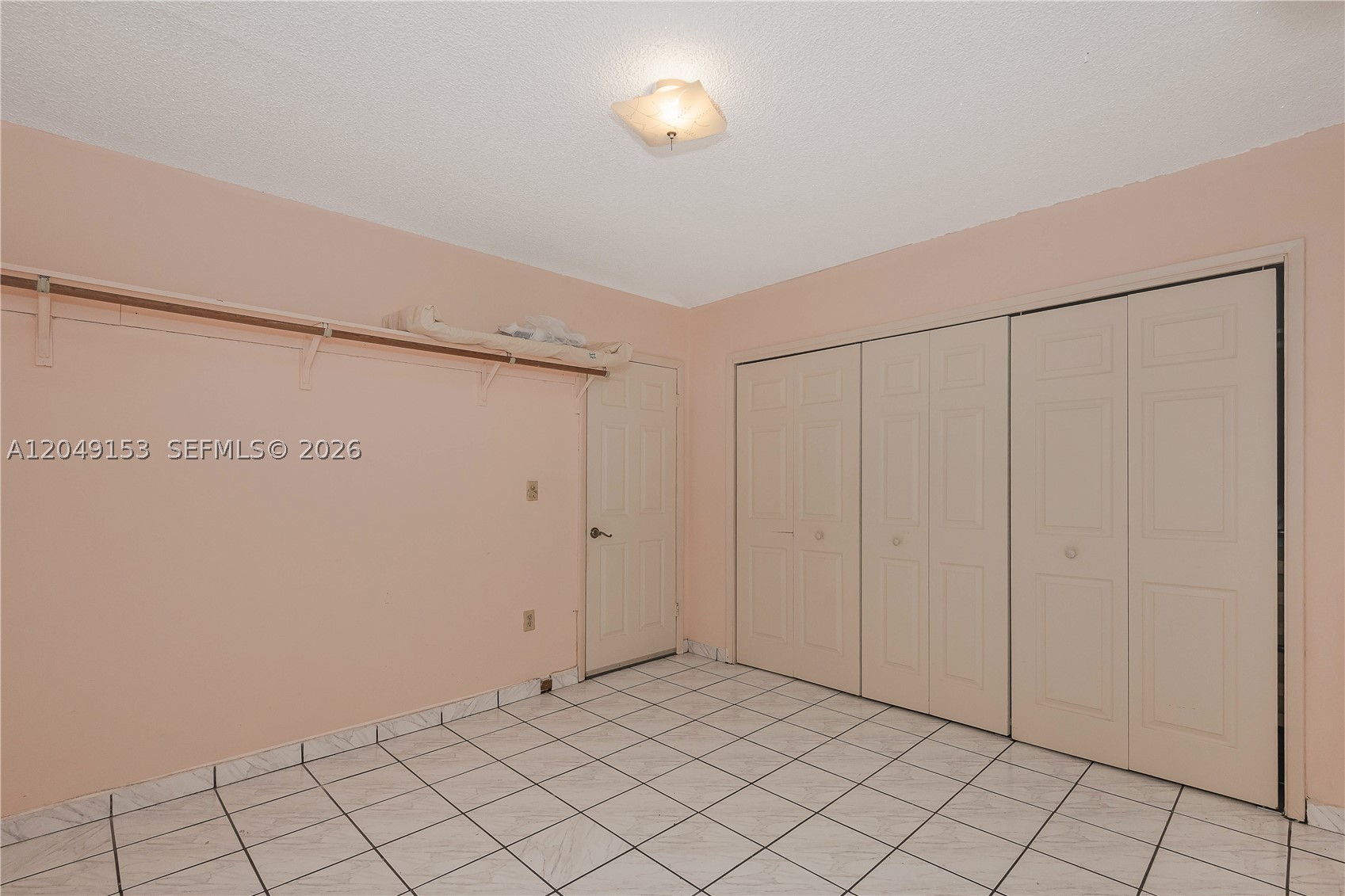 ANACRIS ADDN TO HIALEAH R - Residential