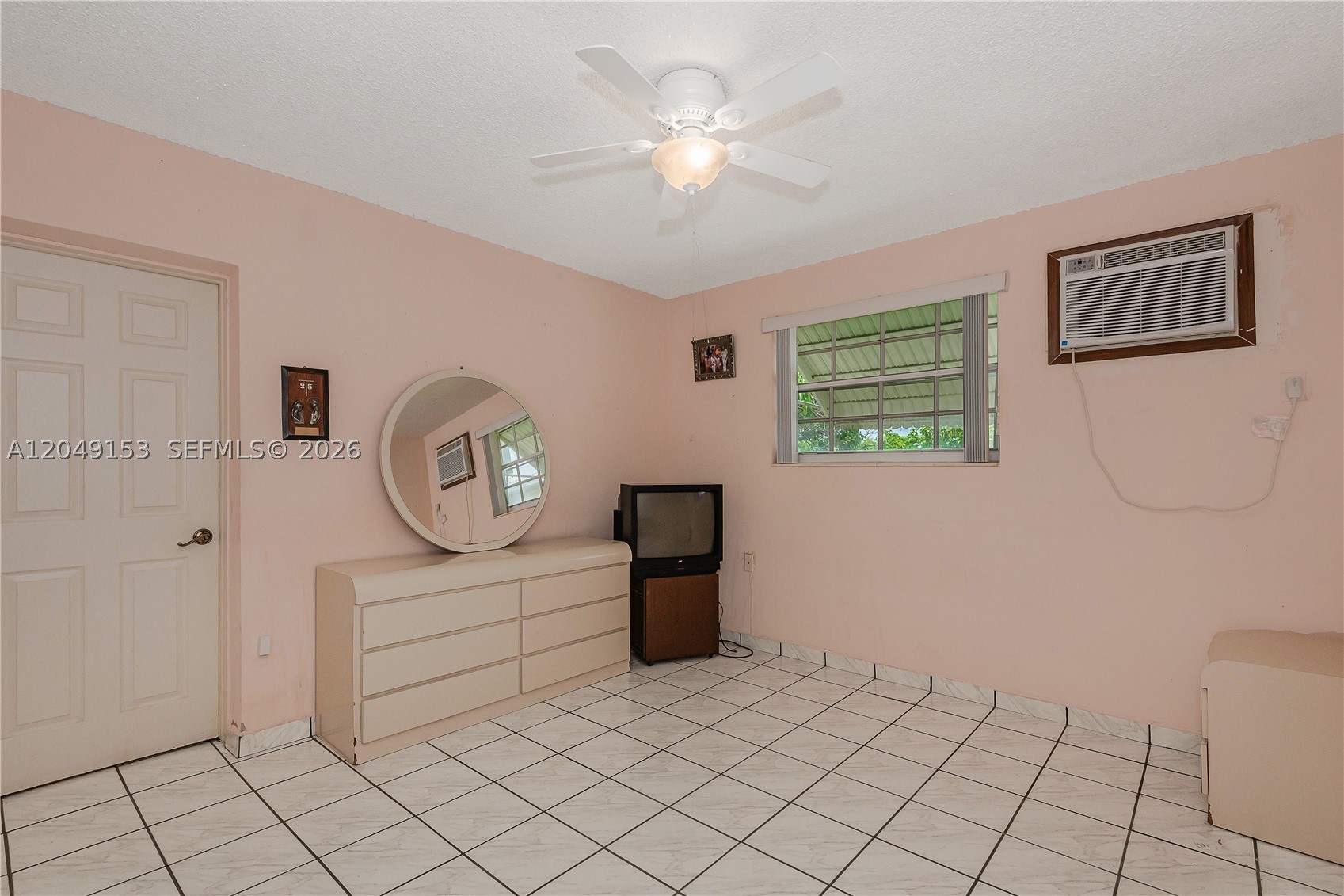 ANACRIS ADDN TO HIALEAH R - Residential