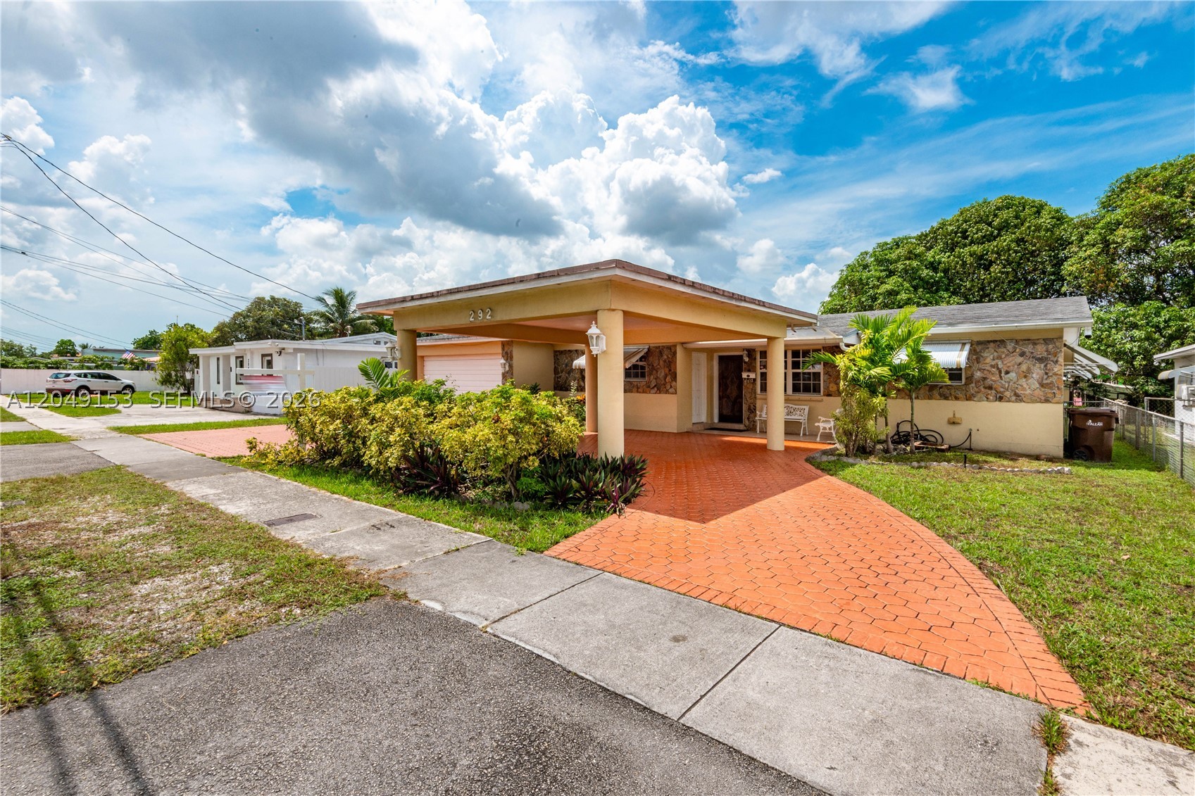 ANACRIS ADDN TO HIALEAH R - Residential