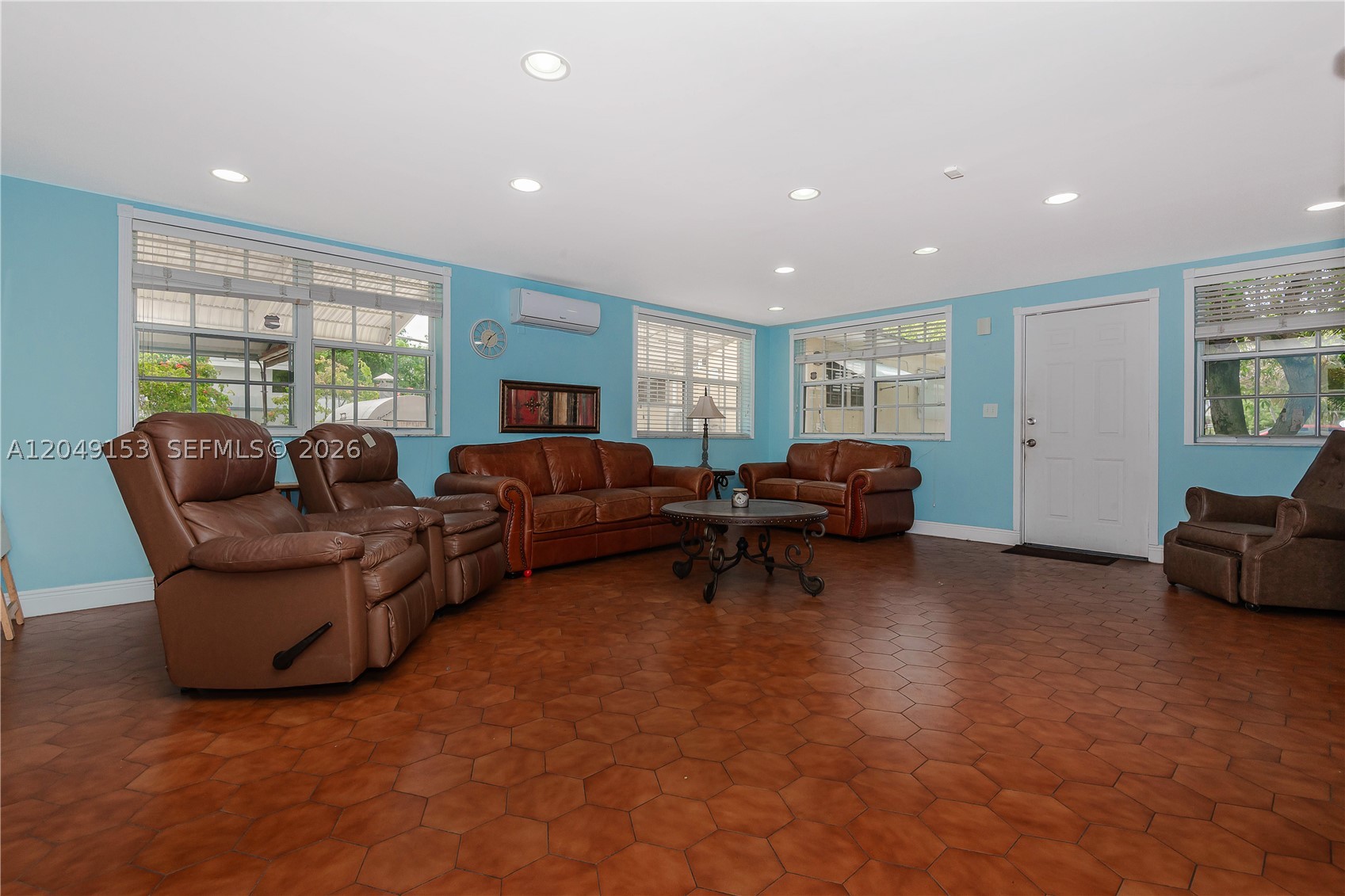 ANACRIS ADDN TO HIALEAH R - Residential