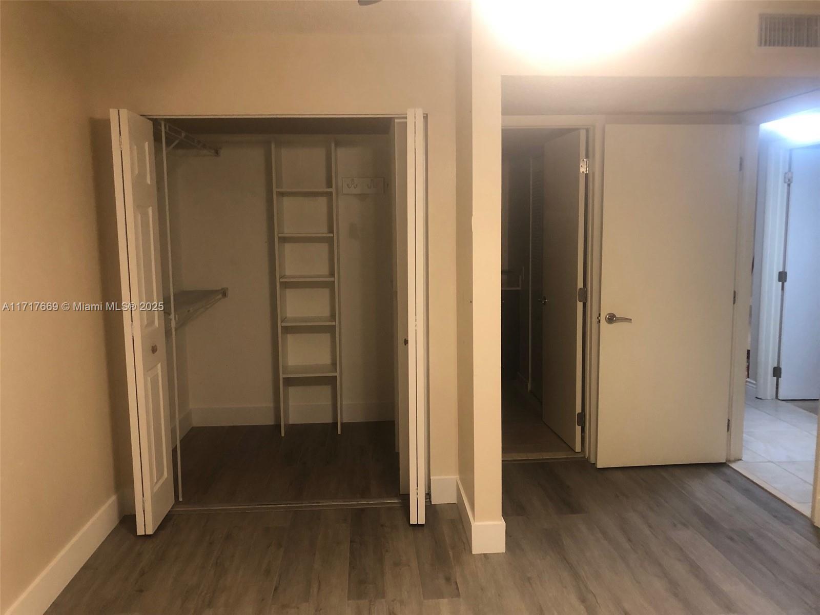 WOOD HUE II CONDO - Residential Lease