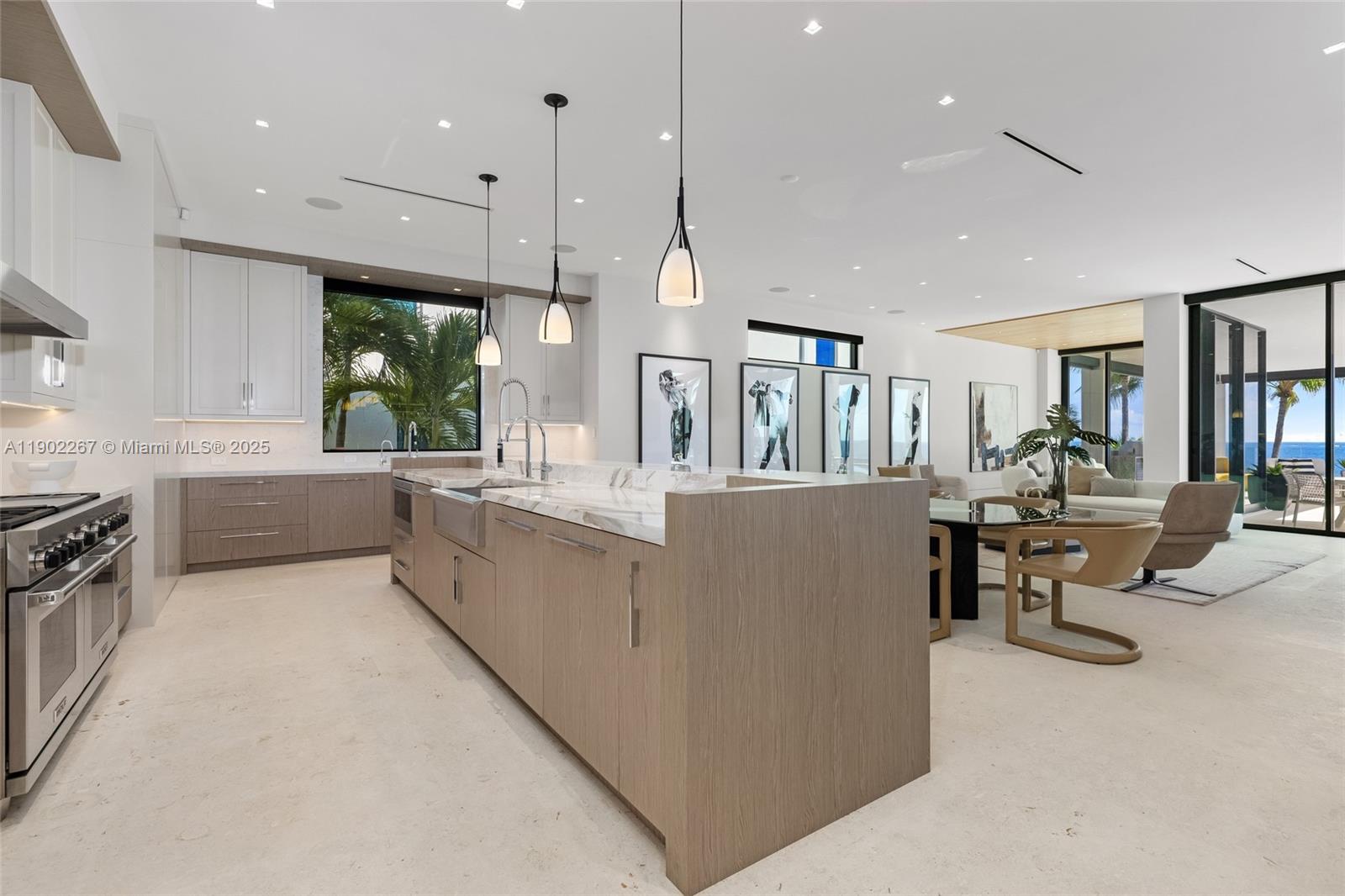 LAUDERDALE BEACH - Residential