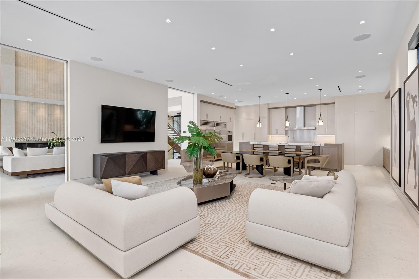 LAUDERDALE BEACH - Residential