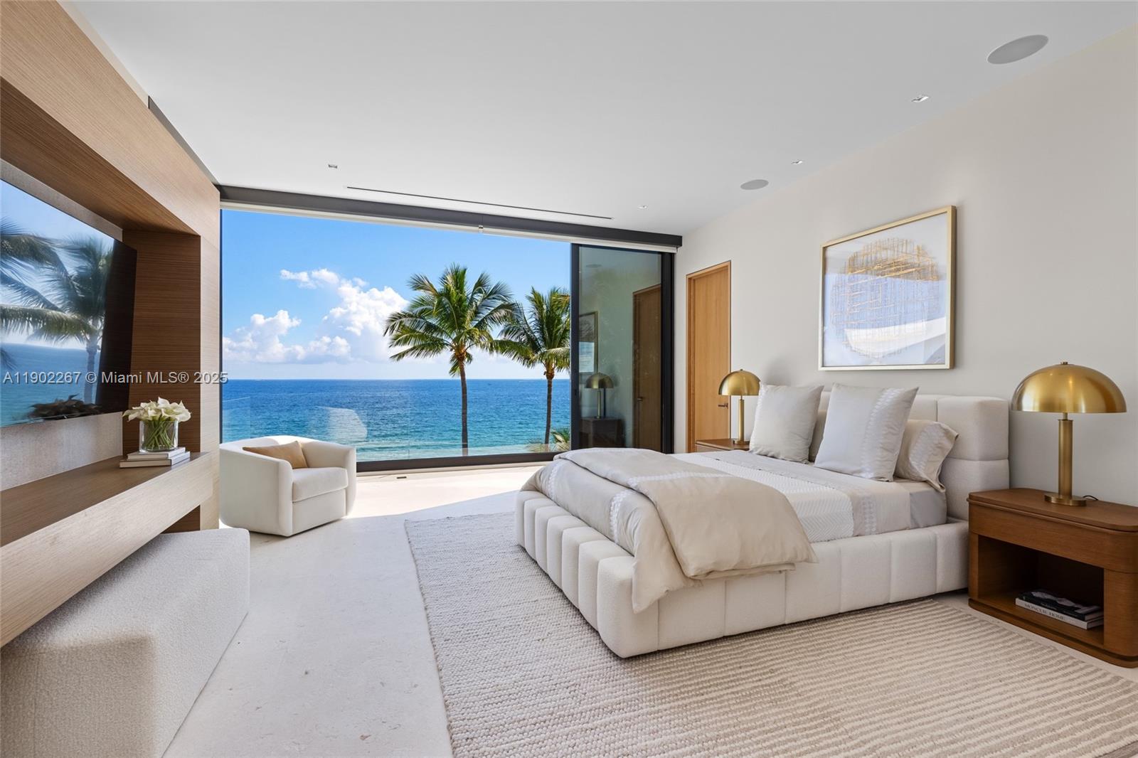 LAUDERDALE BEACH - Residential