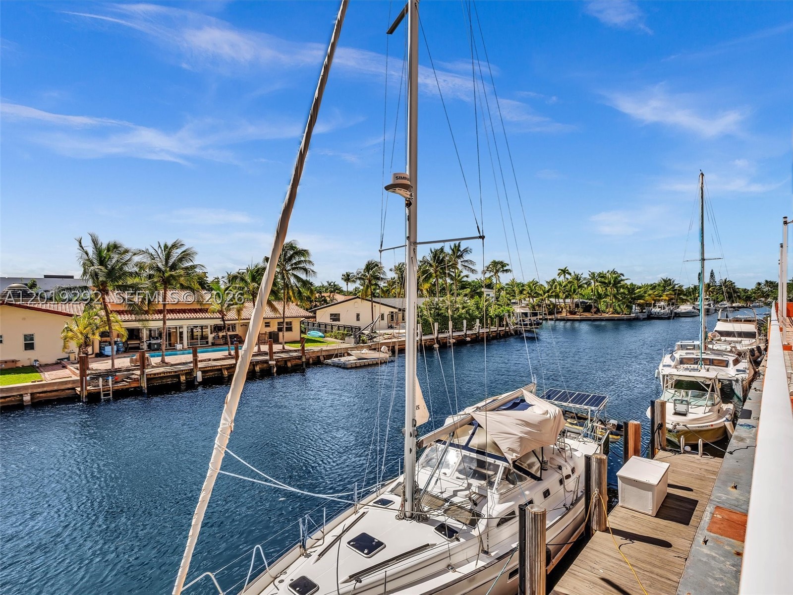 WATERSIDE TOWERS CONDO - Residential
