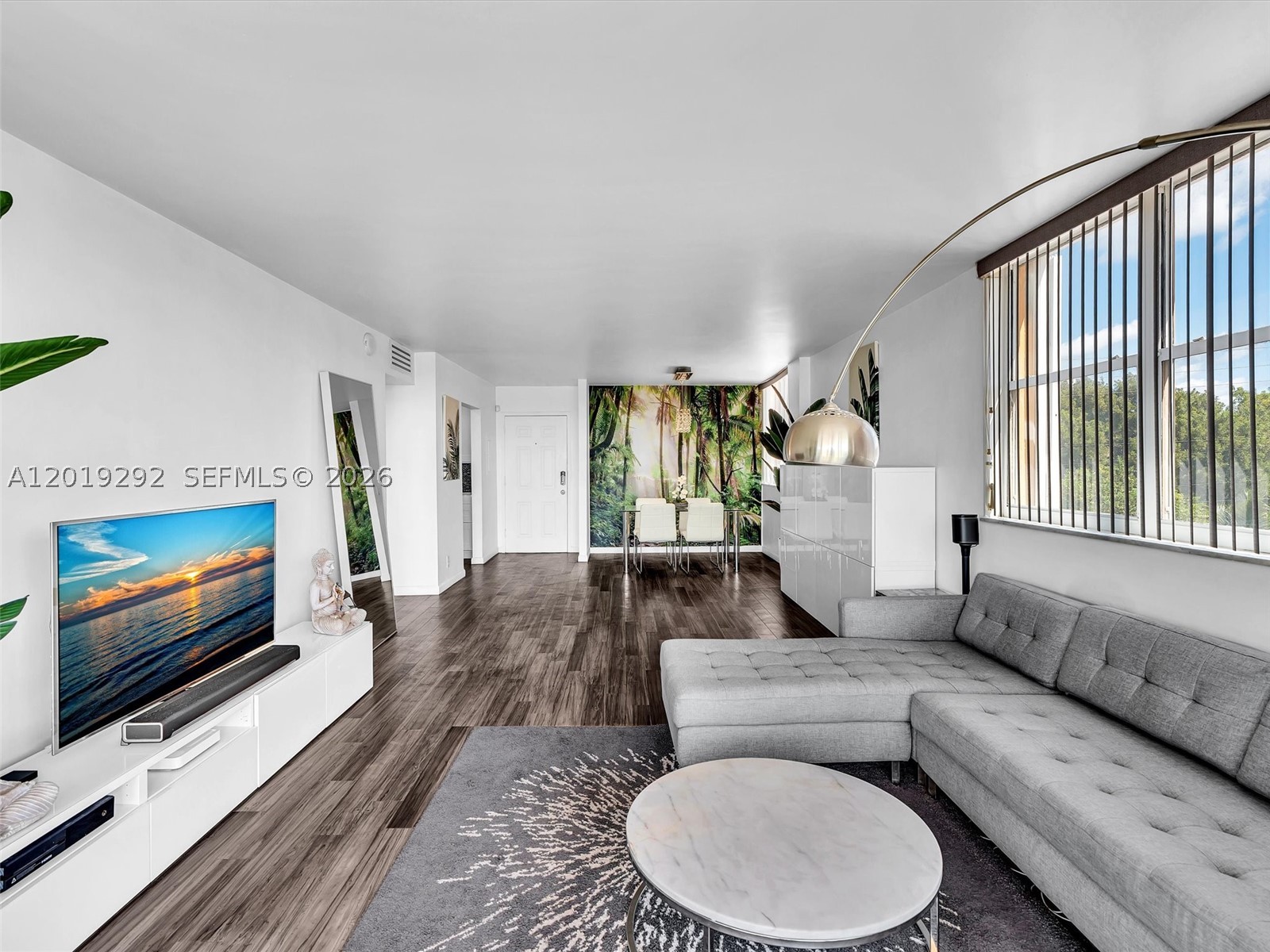 WATERSIDE TOWERS CONDO - Residential