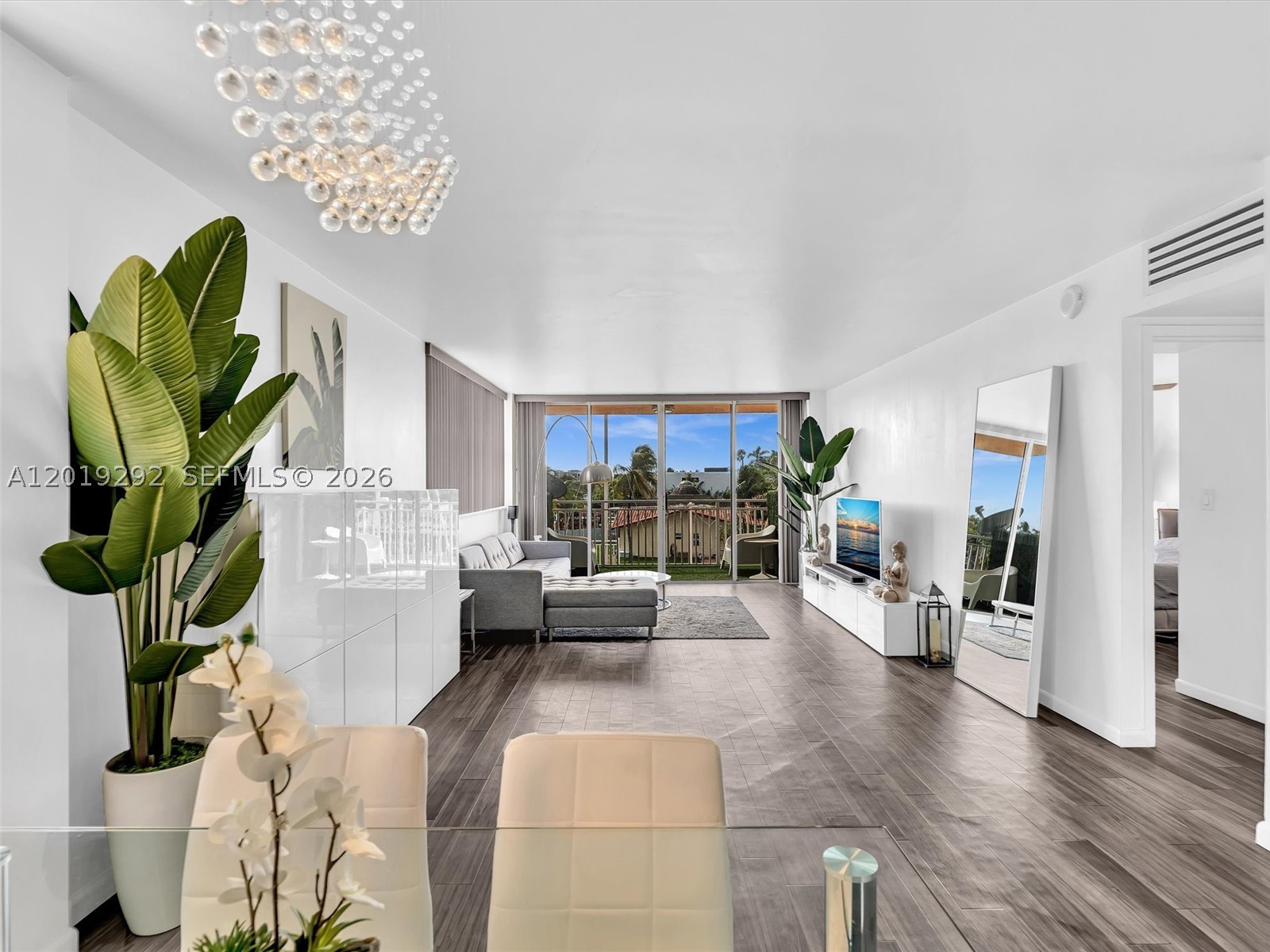 WATERSIDE TOWERS CONDO - Residential