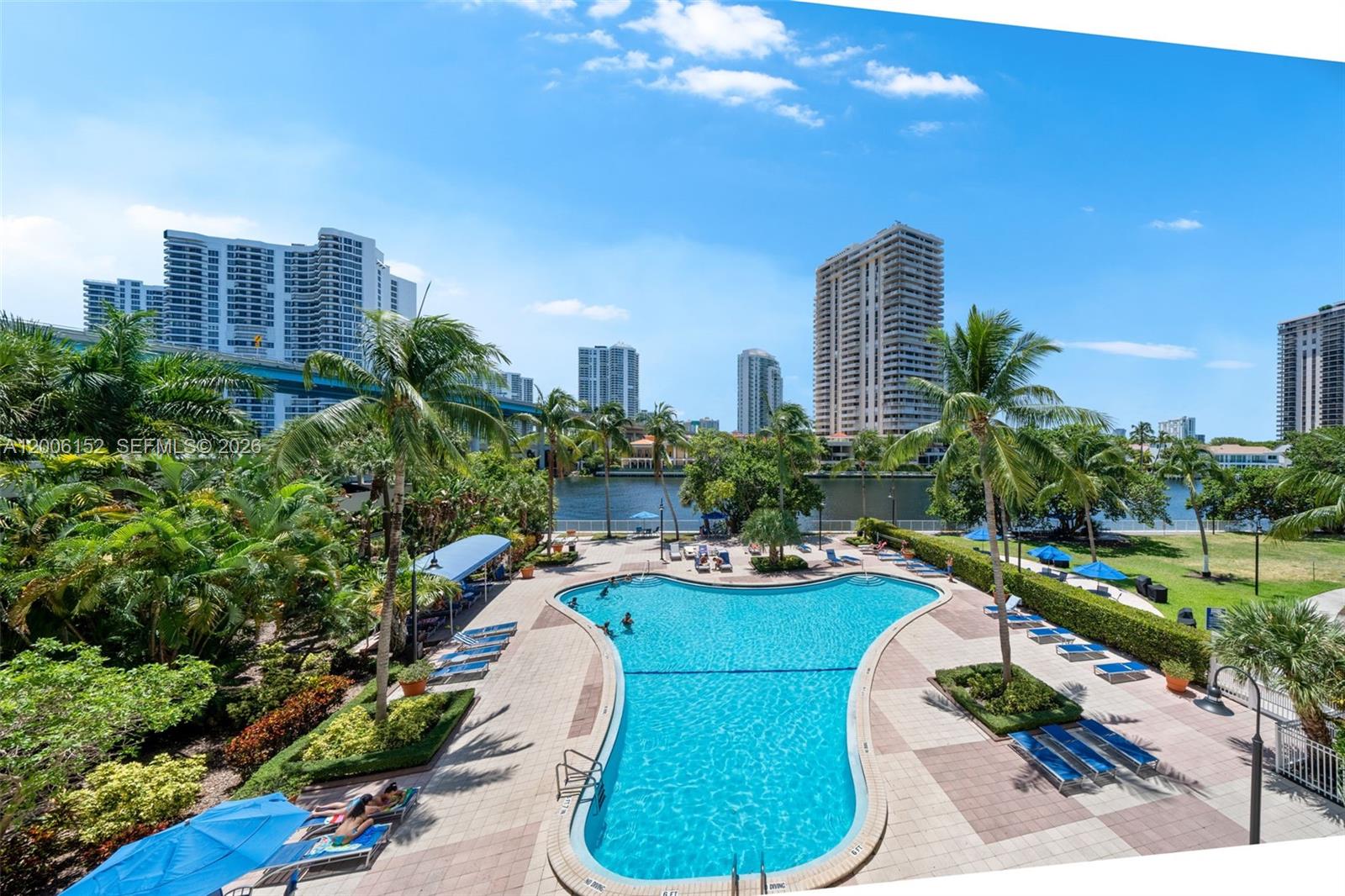 OCEANVIEW BUILDING A COND - Residential