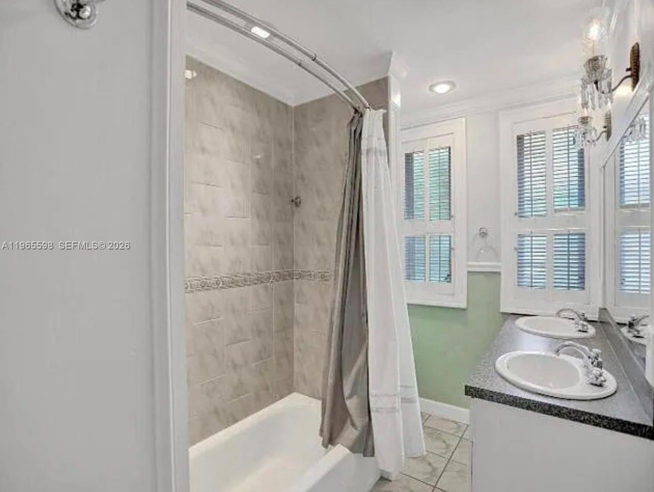 CORAL GABLES SEC C - Residential