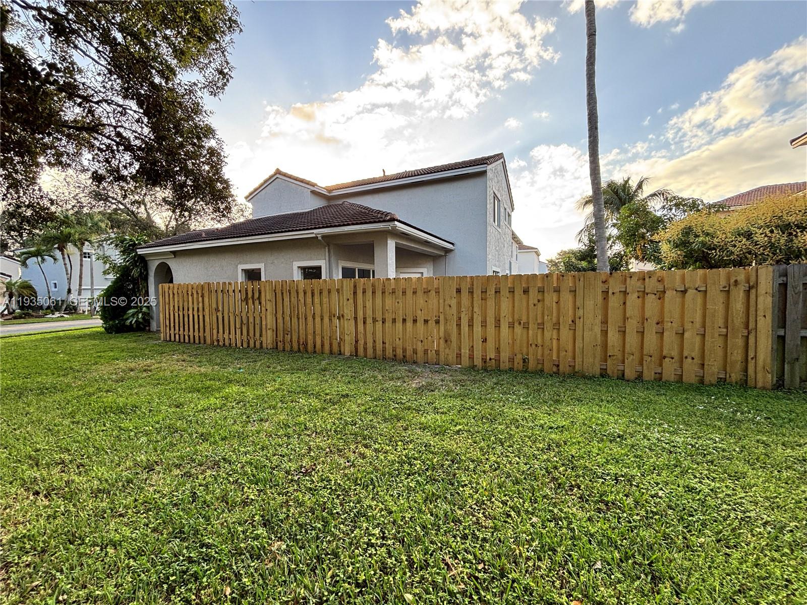 WALNUT CREEK REPLAT NO 1 - Residential