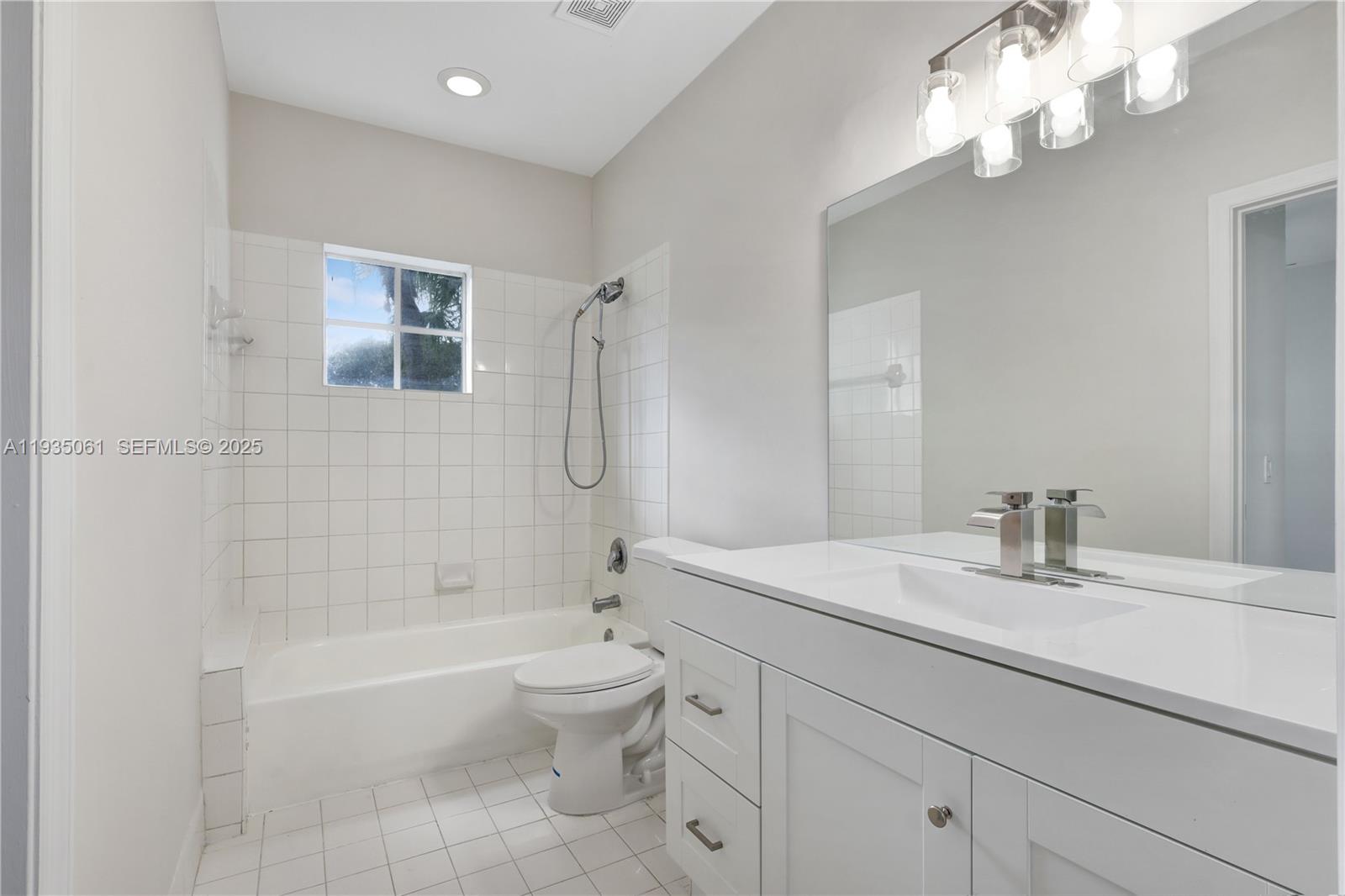WALNUT CREEK REPLAT NO 1 - Residential