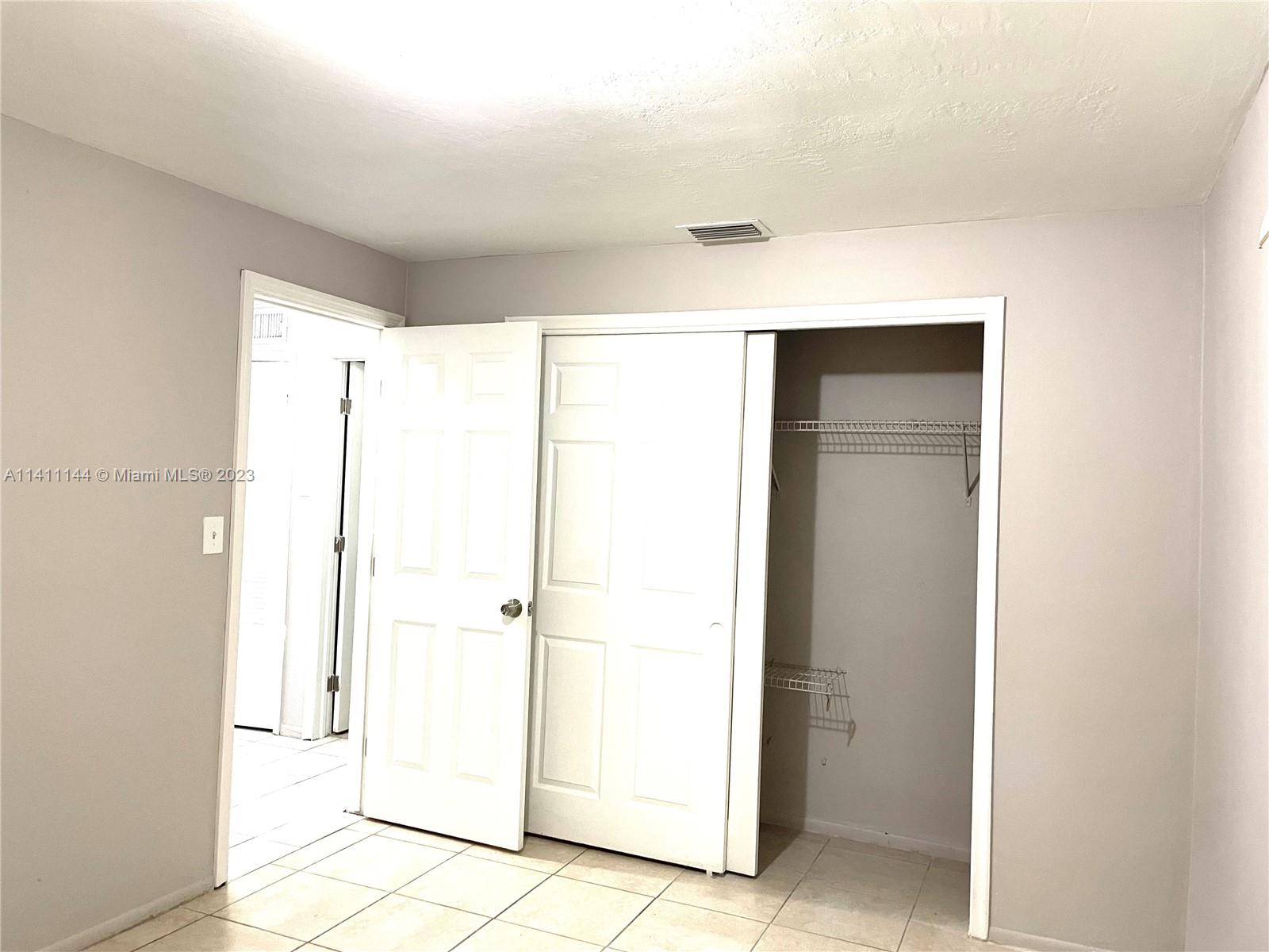 SUNRISE GOLF VILLAGE SECO - Residential