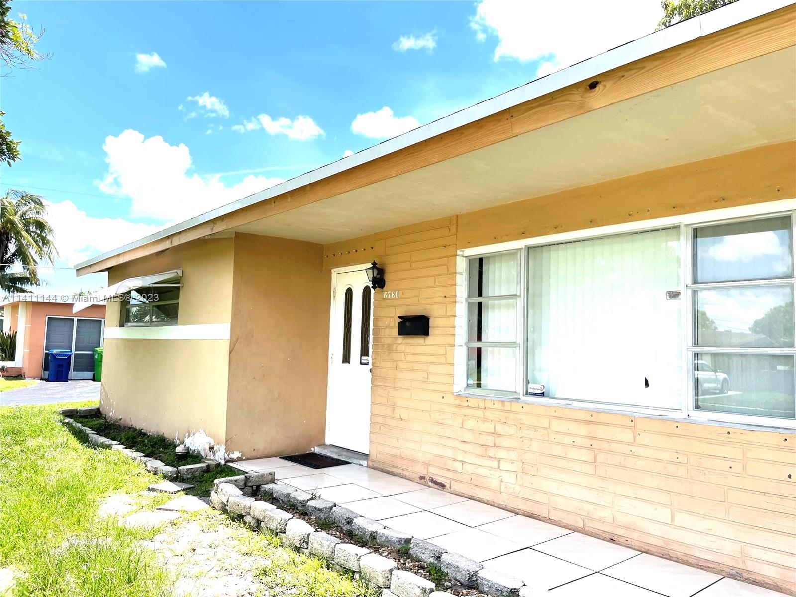 SUNRISE GOLF VILLAGE SECO - Residential