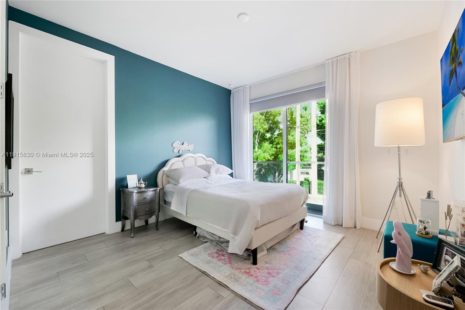 THE ROADS TOWNHOMES CONDO - Residential