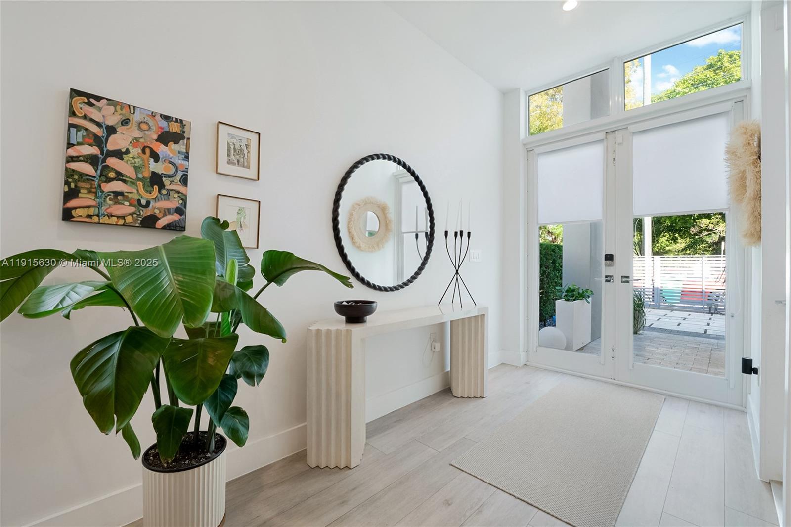 THE ROADS TOWNHOMES CONDO - Residential