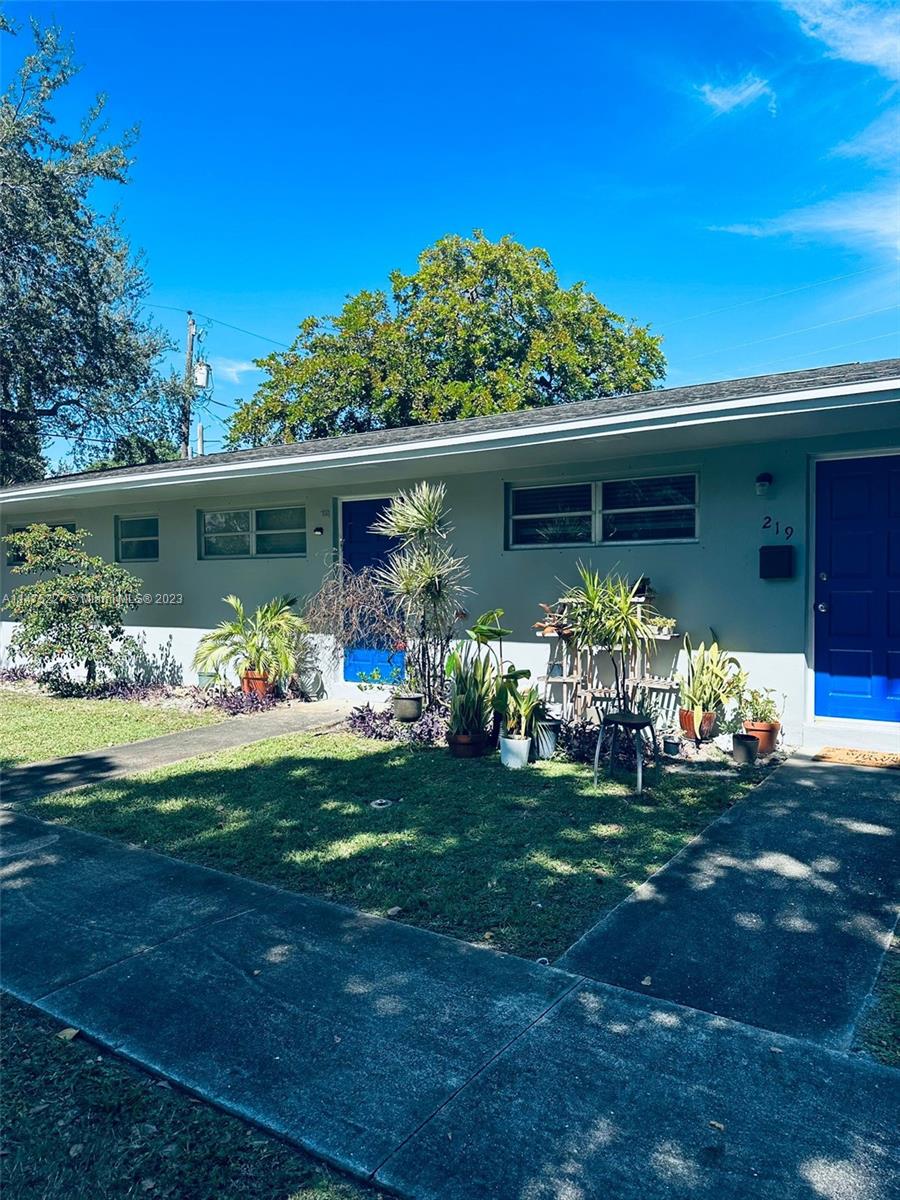 PARK HILL - Residential Lease