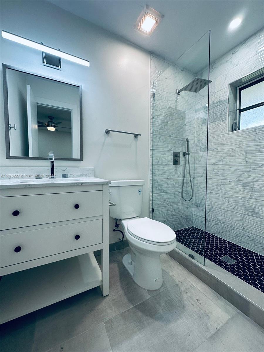 PARK HILL - Residential Lease