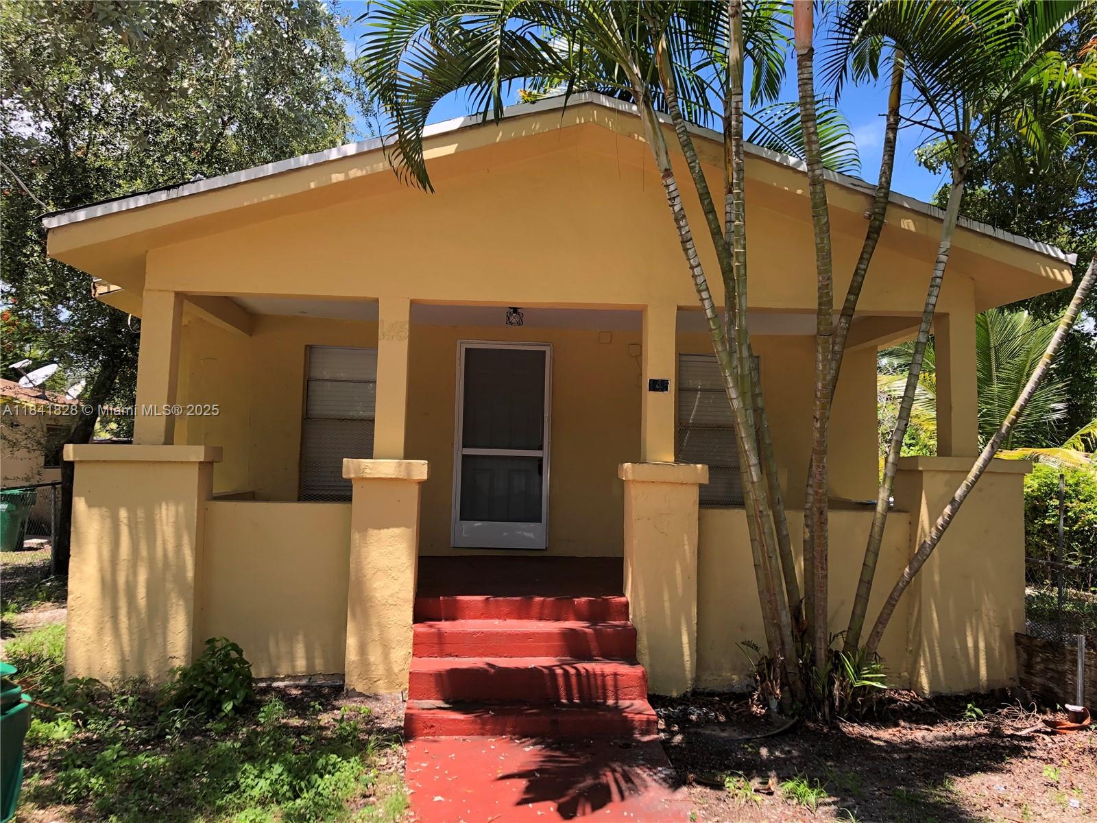 BEST BEST LOCATION!! T4 Zoning!
Legal Triplex on 4350 Sqft lot in the desirable growing area of Wynwood Norte. 2/1, 1/1 and 1/1 Units..
Build a 15-units multifamily with no parking restrictions.
Don't wait, 32nd St is the BEST AND ONLY 'PLAY STREET' in Wynwood Norte (Look at the city Wynwood Norte community vision plan"). Best location, minutes walking to Wynwood, Midtown and the Design district.
The City of Miami has also just approved more amendments to the recently adopted Wynwood Norte Neighborhood Revitalization District (NRD-2) that will maximize building.
Needs Total renovation. Separate electric meters.
No liens and No Violations.

Showing only with proof of funds and an offer.
Needs TLC Sold AS-IS for Land value.